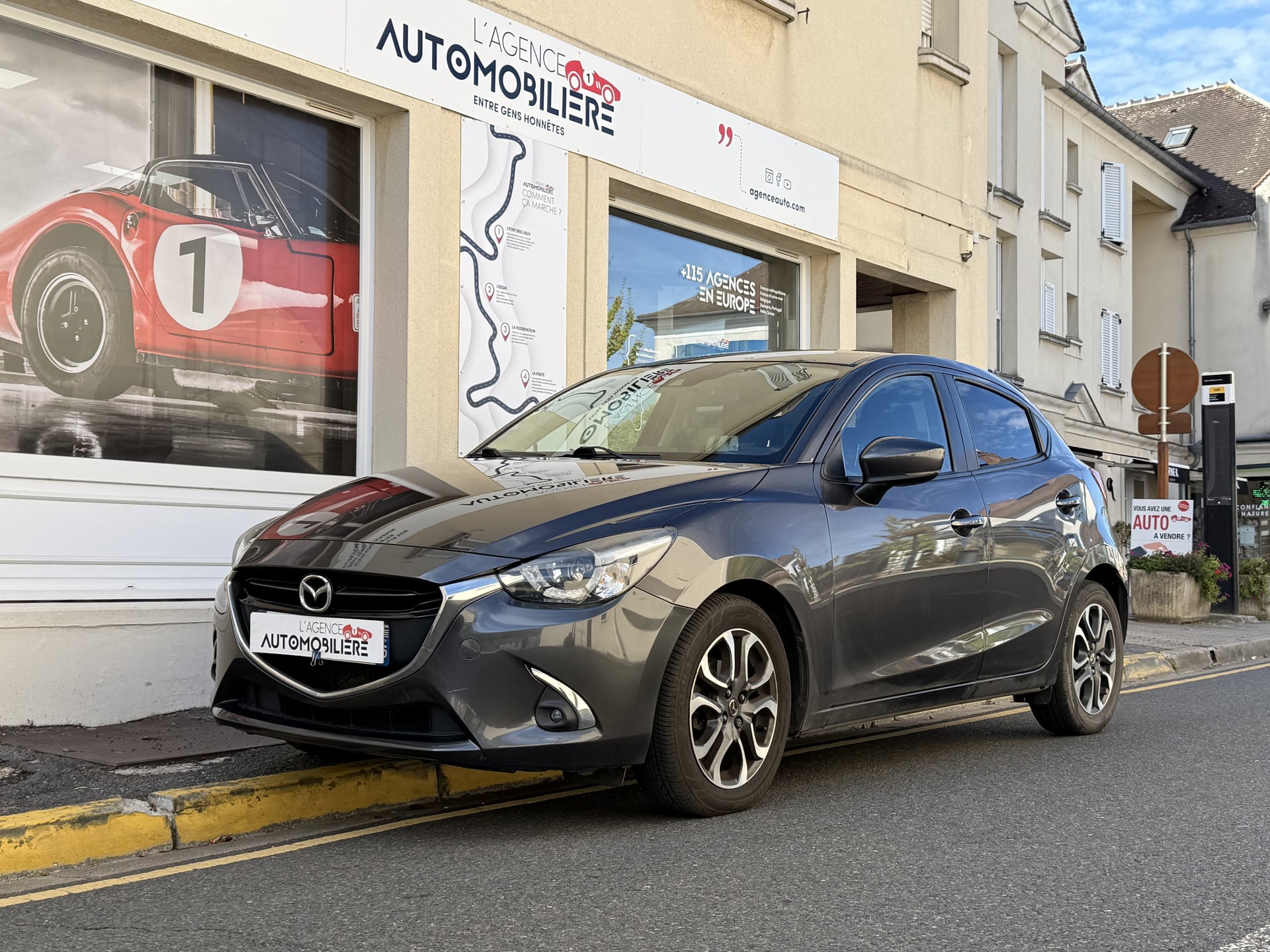 Mazda Mazda 2 Mazda 2 1.5L SKYACTIV-G 90ch Selection+Options+Suivi Complet