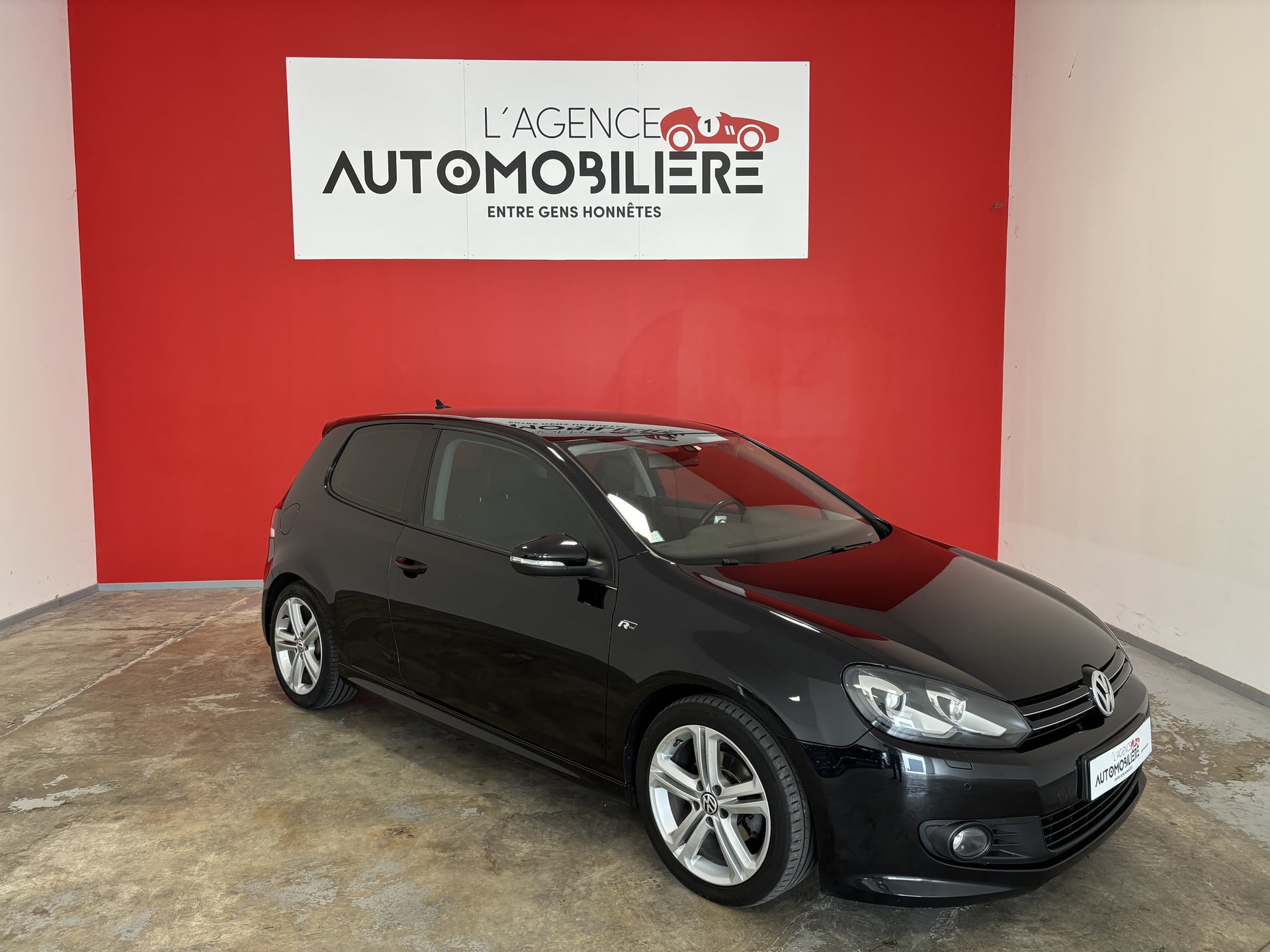 Volkswagen Golf GOLF VI 1.6 TDI R LINE APPLE CARPLAY