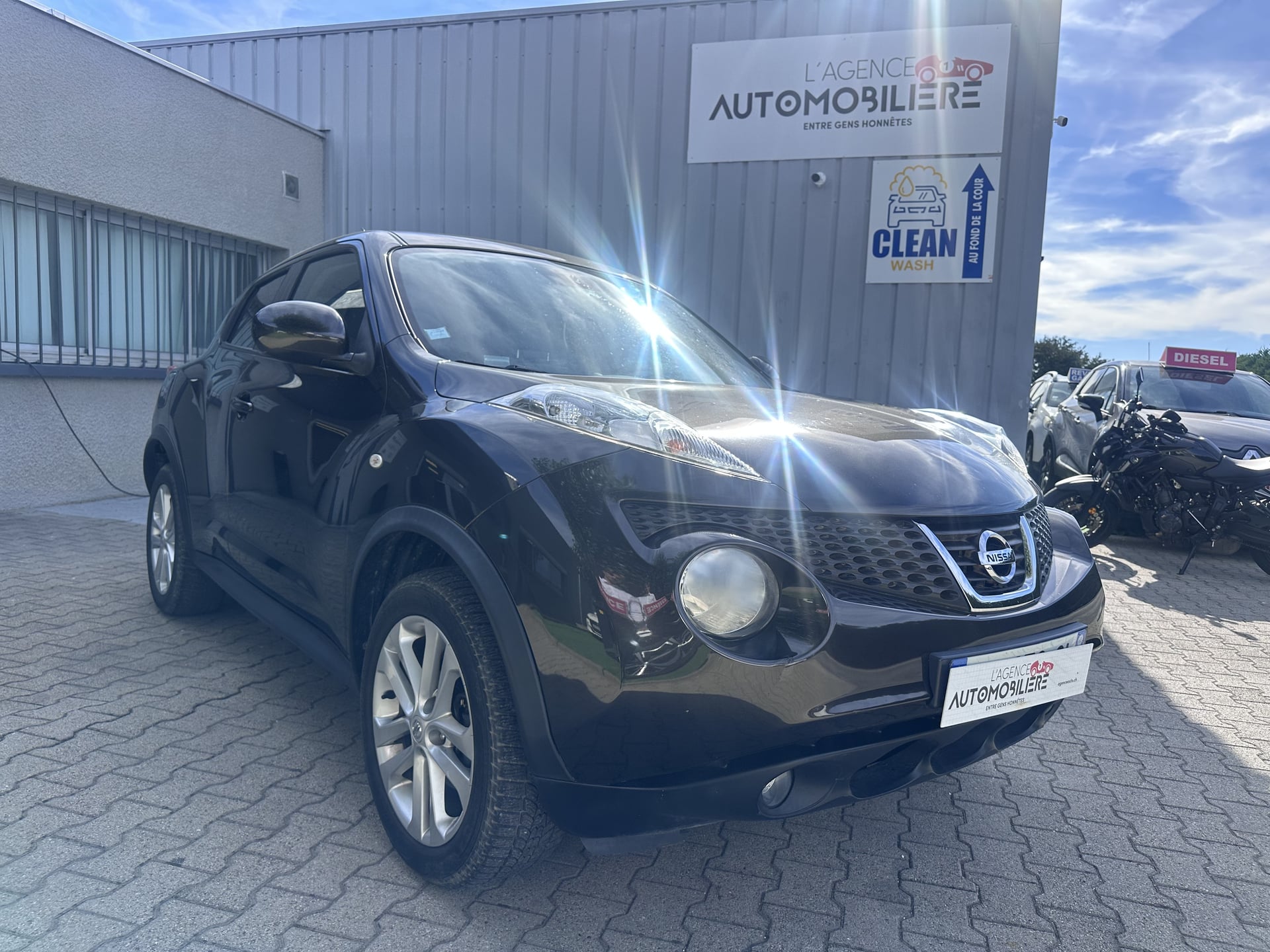 Nissan Juke 1.6 i 16V 2WD X-tronic 117 cv Tekna BOITE AUTO