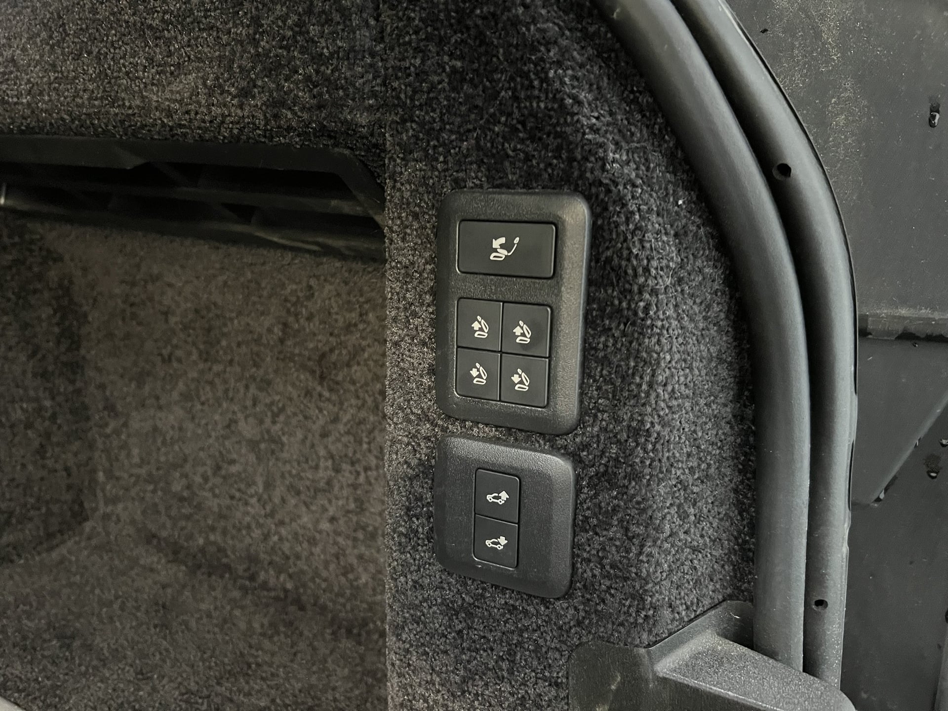 Land Rover Range Rover L405 Mark IX SWB V8 S/C 5.0L 525ch Autobiography — 34