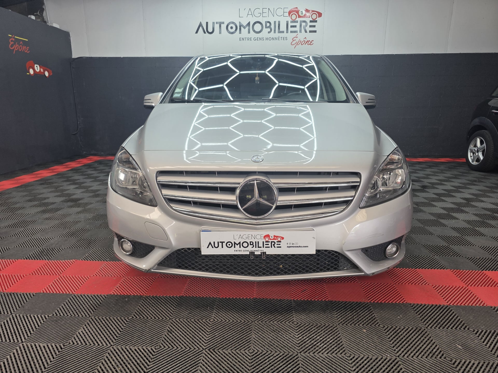 Mercedes-Benz Classe B 180 CDI 109 DESIGN — 2