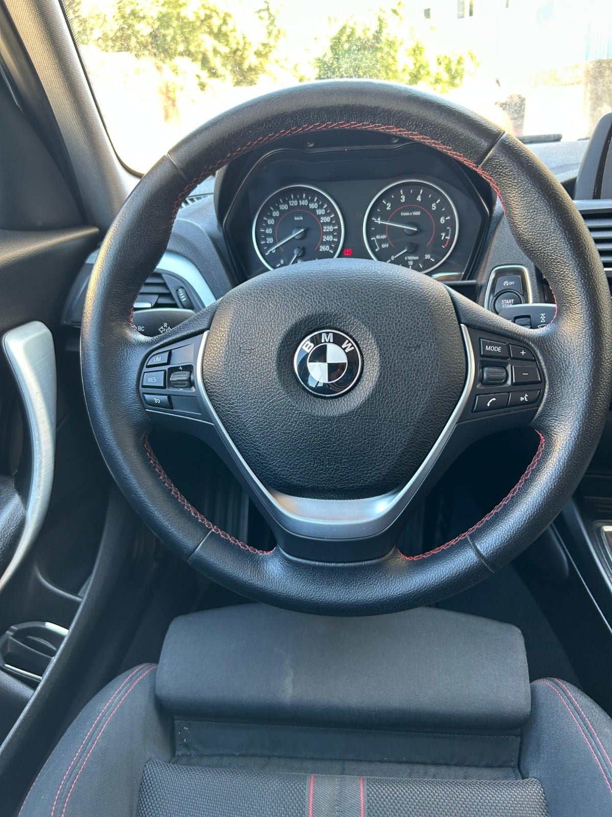 BMW Série 1 116i 110cv SPORT 5 portes GARANTIE — 24