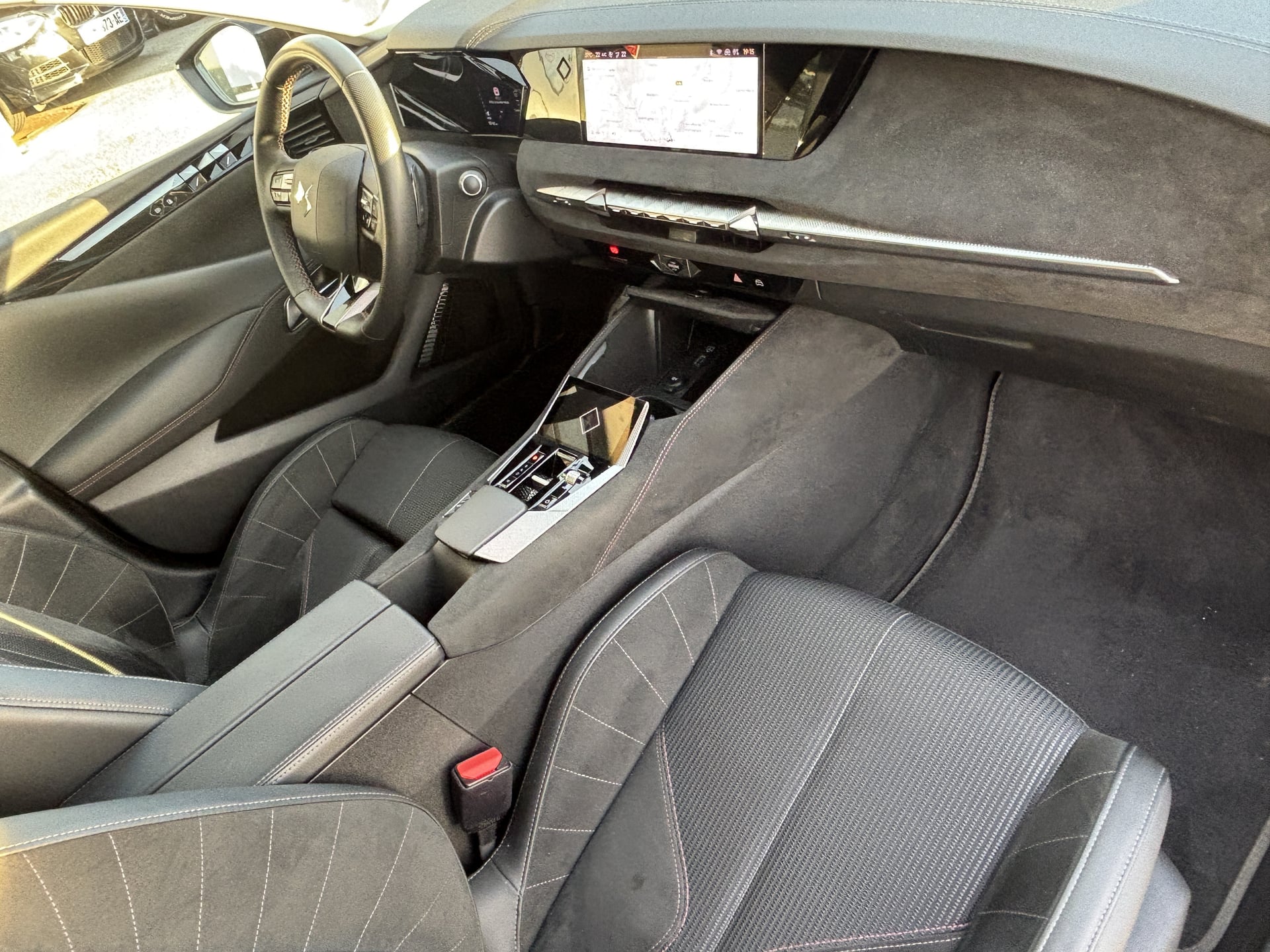 DS DS 4 1.6 THP 180 ch PERFORMANCE LINE PLUS EAT8 — 34