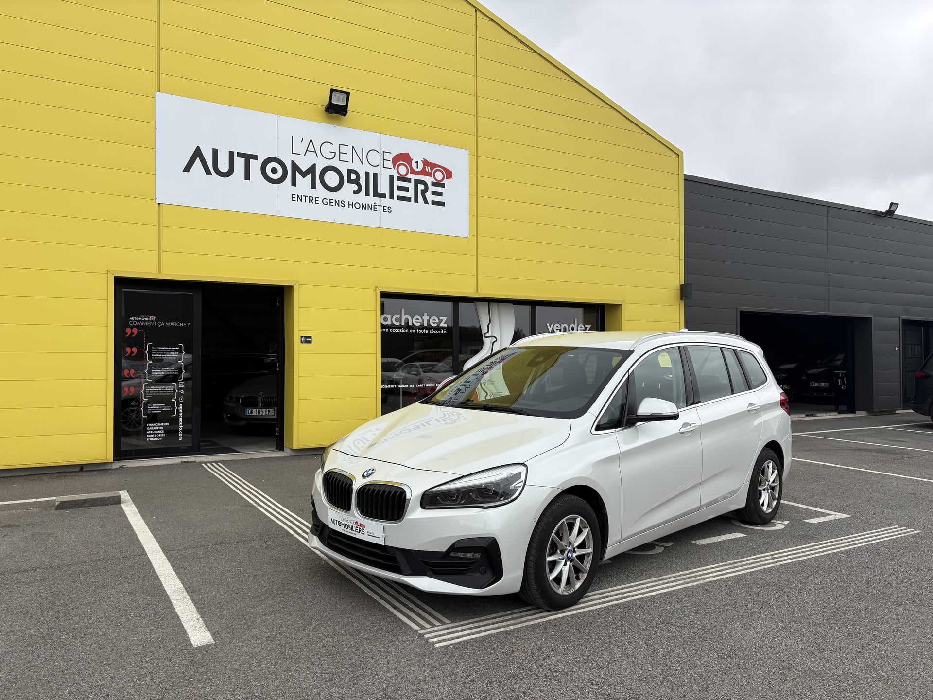 BMW Série 2 Gran Tourer Active Tourer 216D Business DKG7