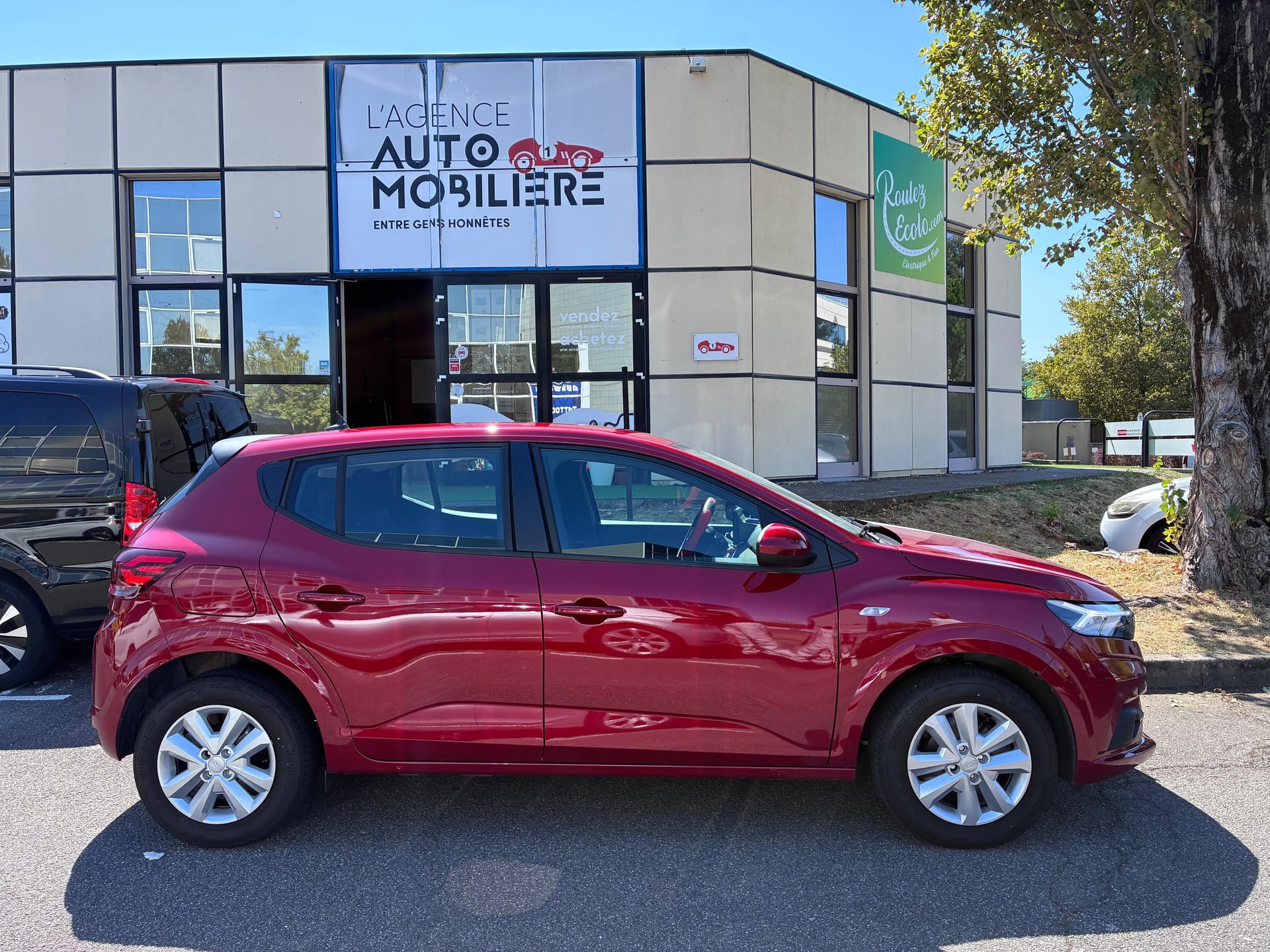 Dacia Dacia Sandero 1.0 TCe 90ch Journey rouge fusion — 2