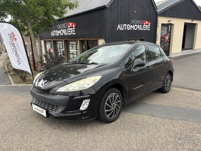 Peugeot 308 1.6 HDI 110 CH PREMIUM — 30