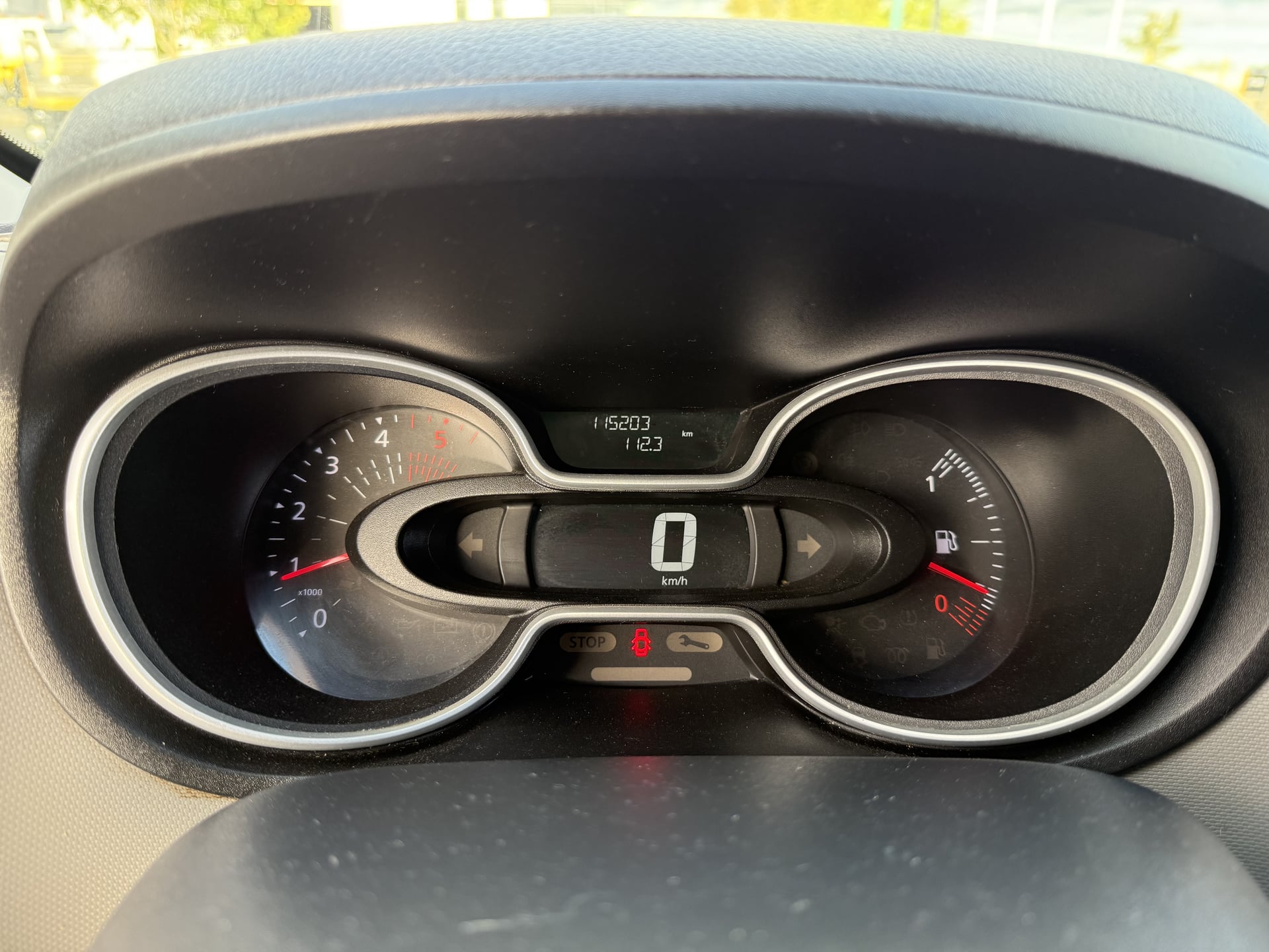 Renault Trafic III FOURGON 1.6L DCI 95CH CONFORT L2H1 | GARANTIE 12 MOIS — 33