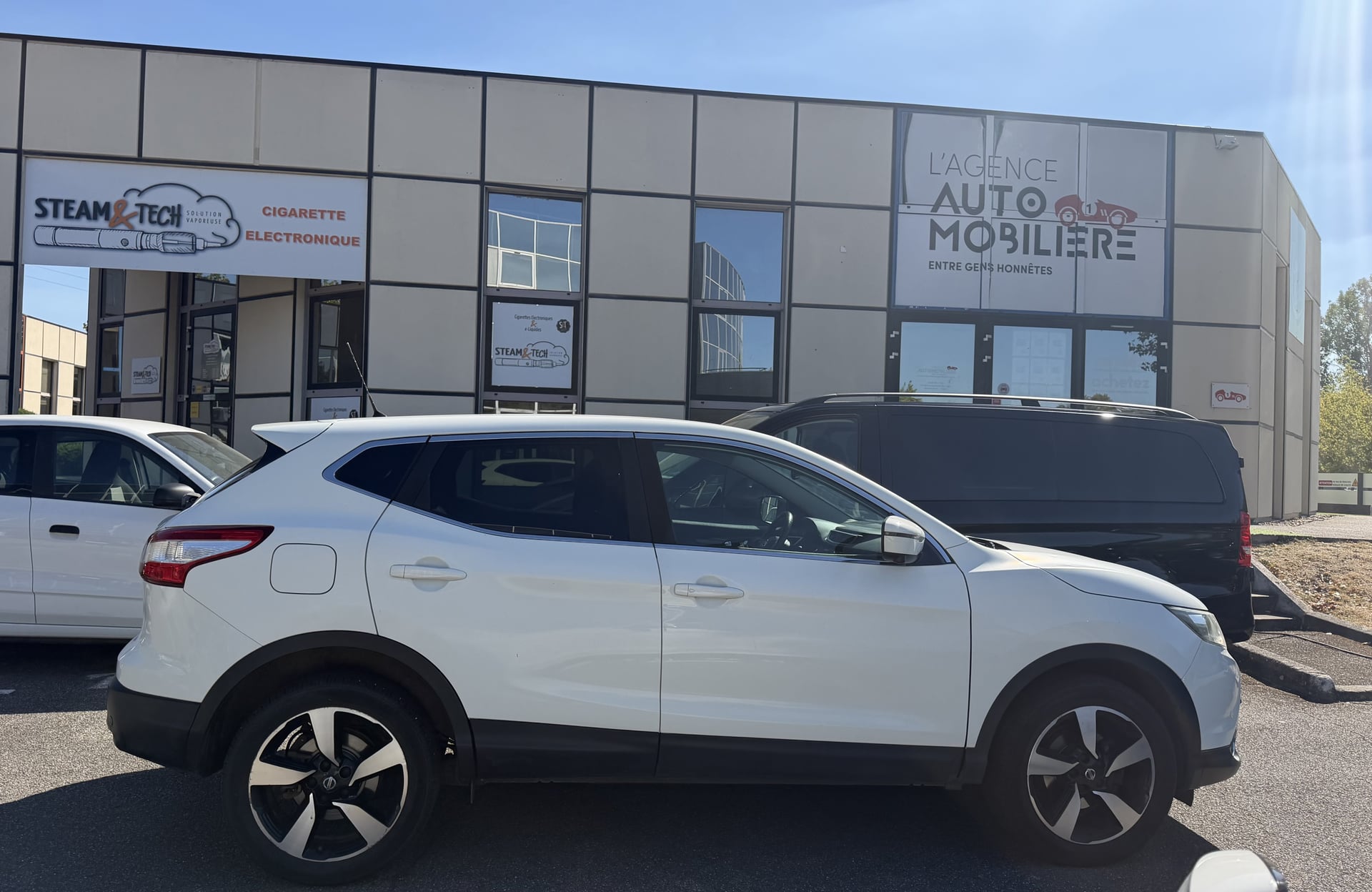 Nissan Qashqai GENERATION-II 1.5 DCI 110 CONNECT EDITION 2WD - Distribution à jour — 2
