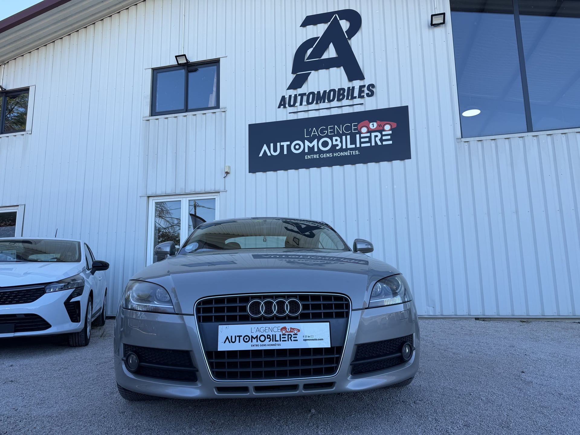 Audi TT Audi TT Coupé 2.0 TFSI — 2