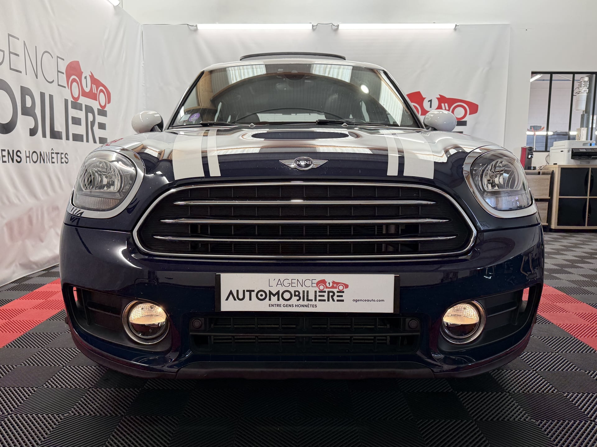 Mini Countryman II (F60) COOPER 1.5 i 136 cv BVM6 (1ère main, toit ouvrant, affichage tête haute) — 2