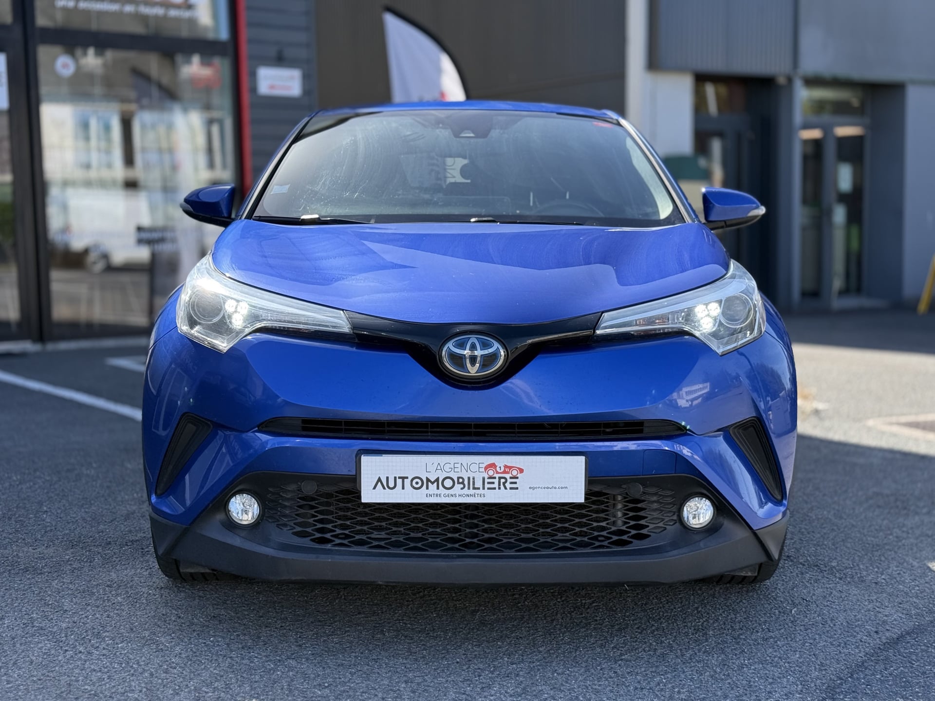 Toyota C-HR 1.8 HSD 122H 100 ch FULL-HYBRID E-CVT BVA EDITION — 2