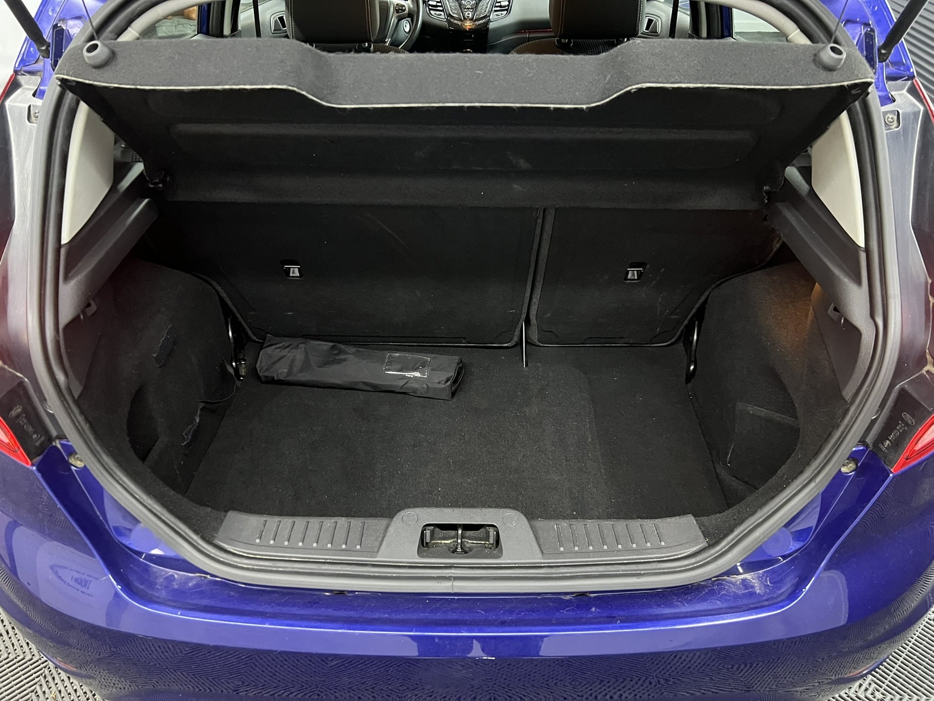 Ford Fiesta 1.5 TDCi 95ch Titanium 5p — 22