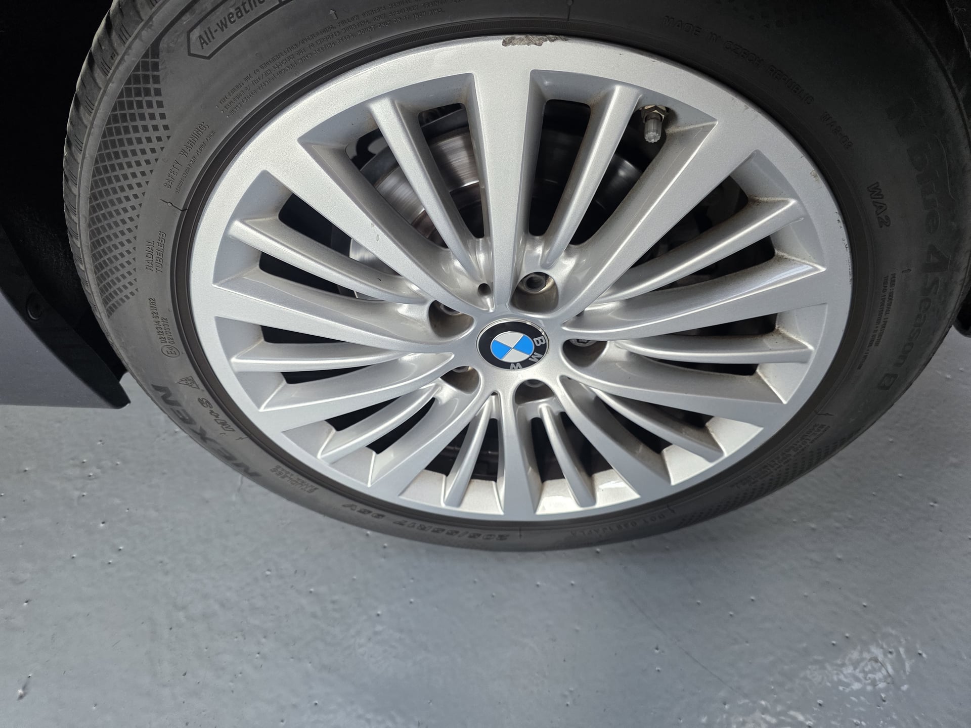 BMW Série 2 ACTIVE TOURER 216D LUXURY 5PACES 116CH DKG6 — 37