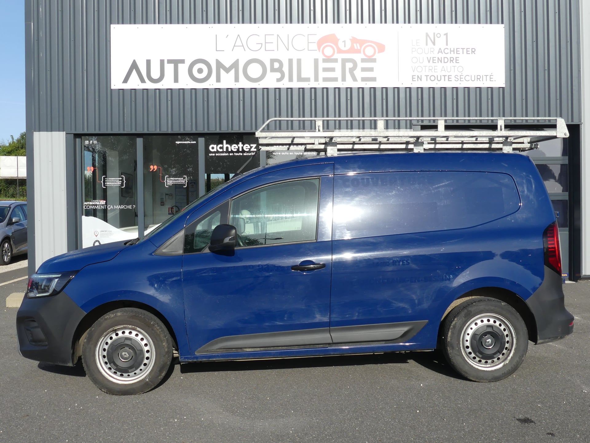 Renault Kangoo Van L1 1.5 Blue dCi S&S 115 cv 3 PLACES — 2