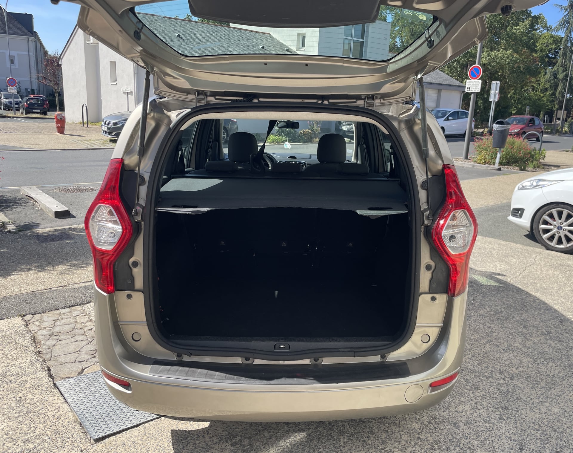 Dacia Lodgy 1.5 dCi eco2 110cv Ambiance - Clim — 15