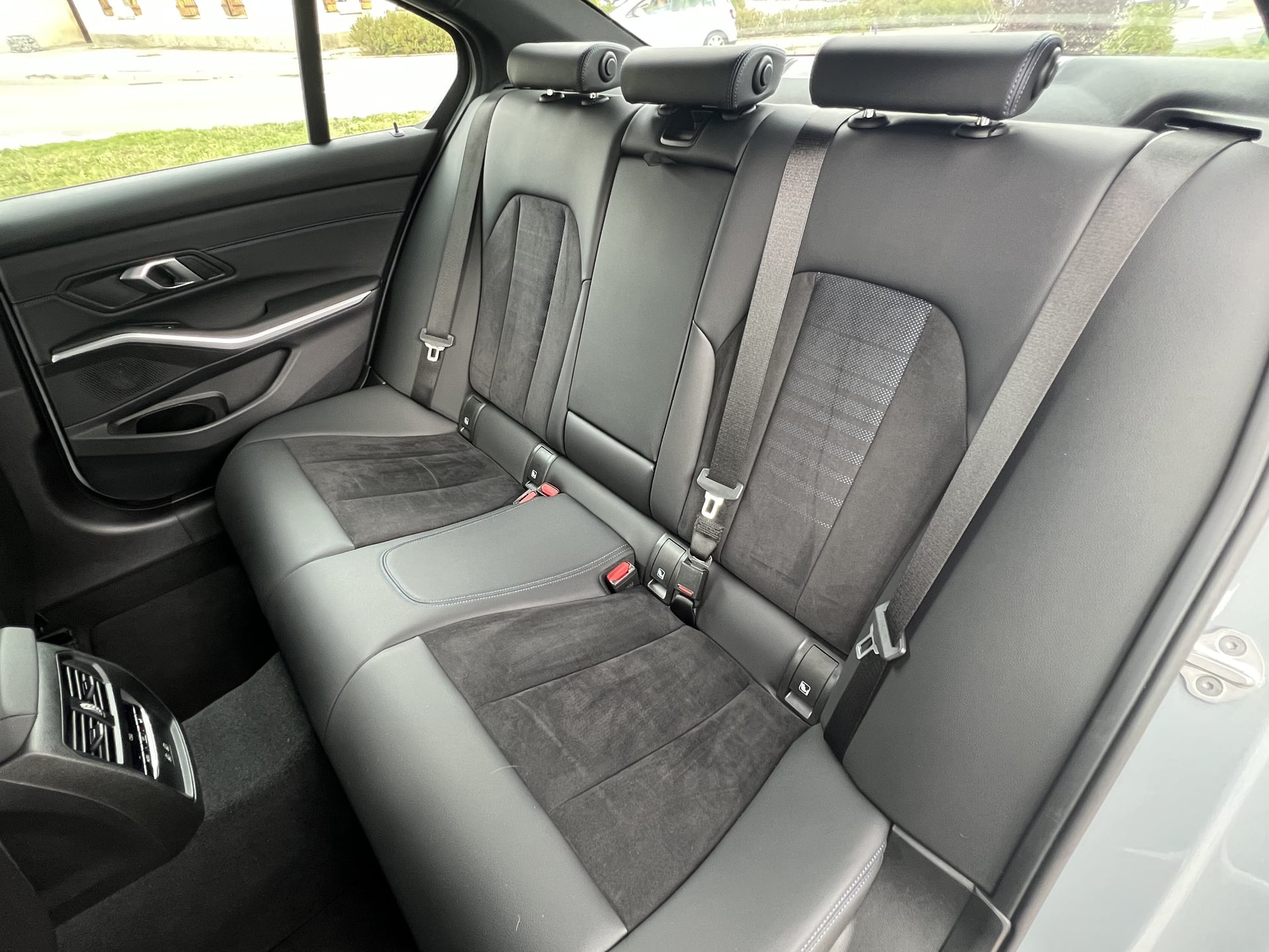 BMW Série 3 320d X-Drive 190ch BVA8 M SPORT G20 — 40