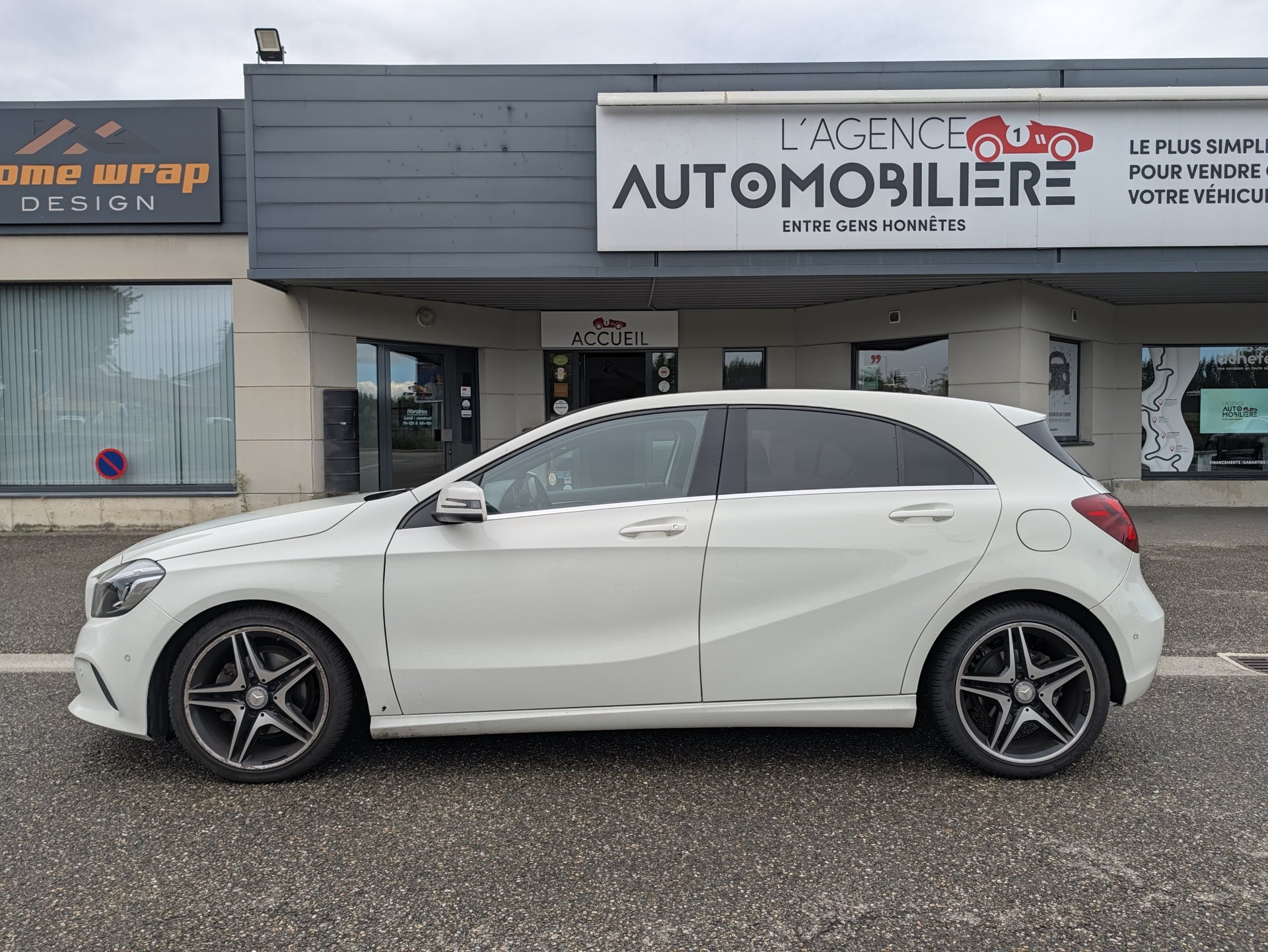 Mercedes-Benz Classe A Berline 200 2.2 CDI-16V TURBO Sensation — 2