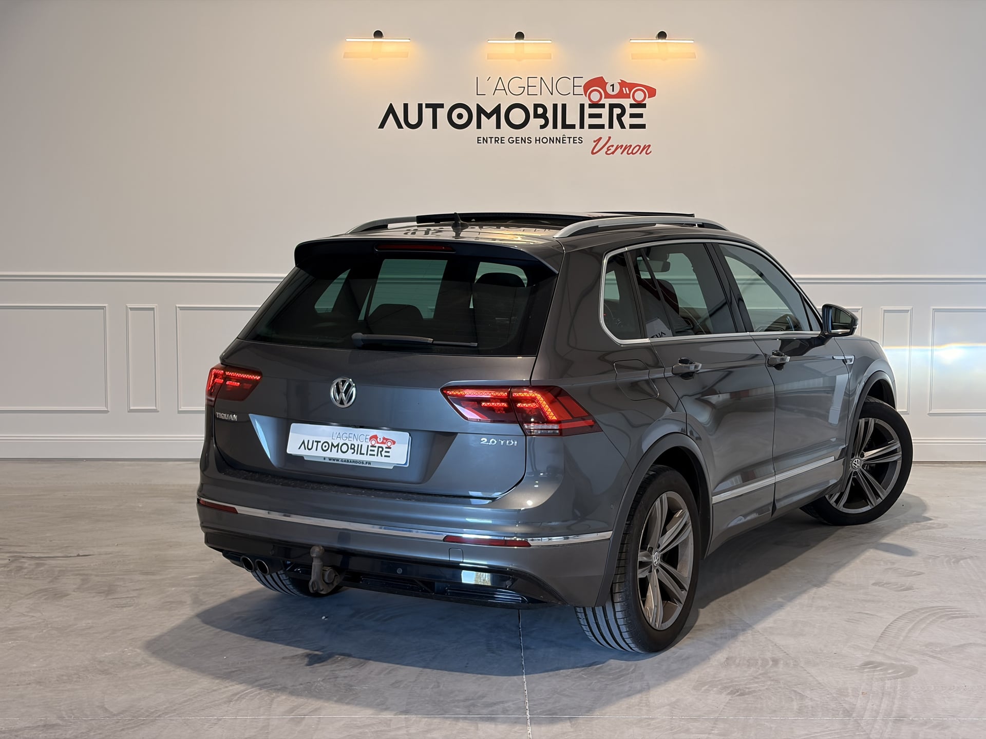 Volkswagen Tiguan (2) 2.0 TDI 150 BLUEMOTION TECHNOLOGY CARAT DSG7 + ATTELAGE ELECTRIQUE — 2