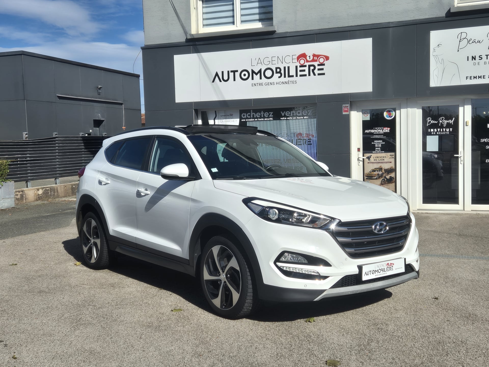 Hyundai Tucson 1.7 CRDi 141 CV  2WD DCT7 Boîte auto EXECUTIVE