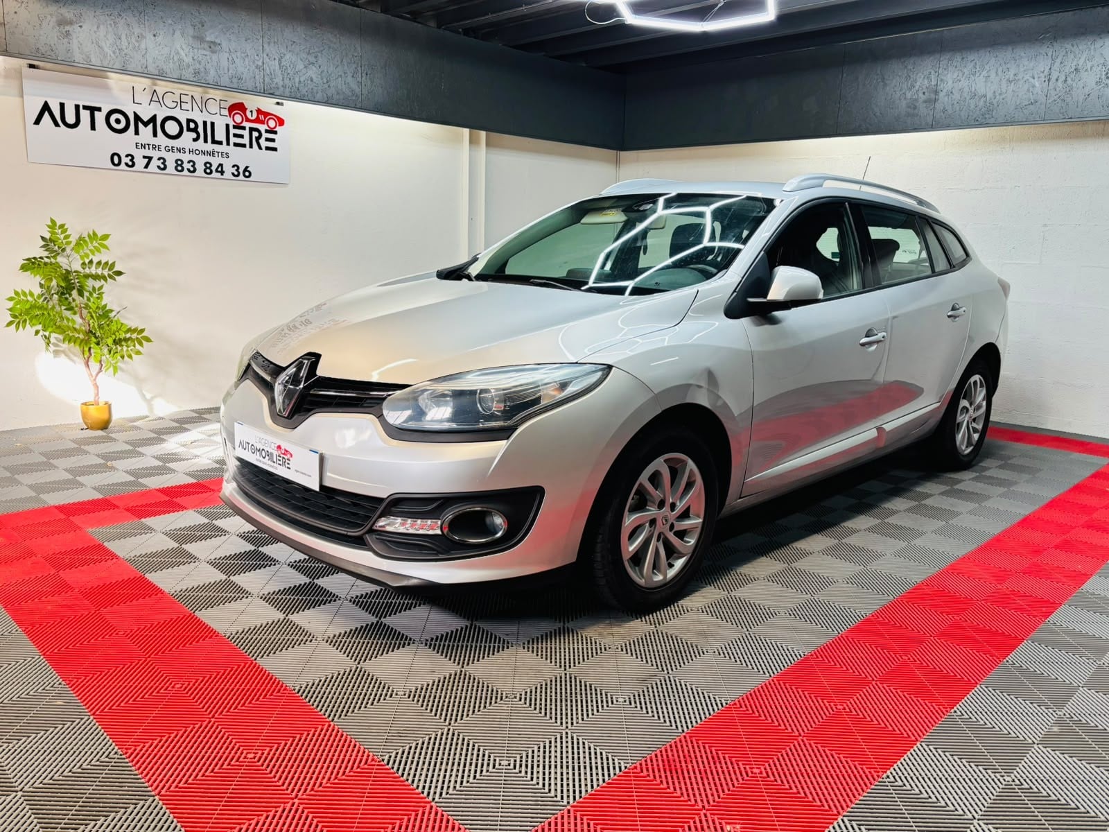Renault Megane Estate 1.2 TCe 115ch - GARANTIE 12 MOIS