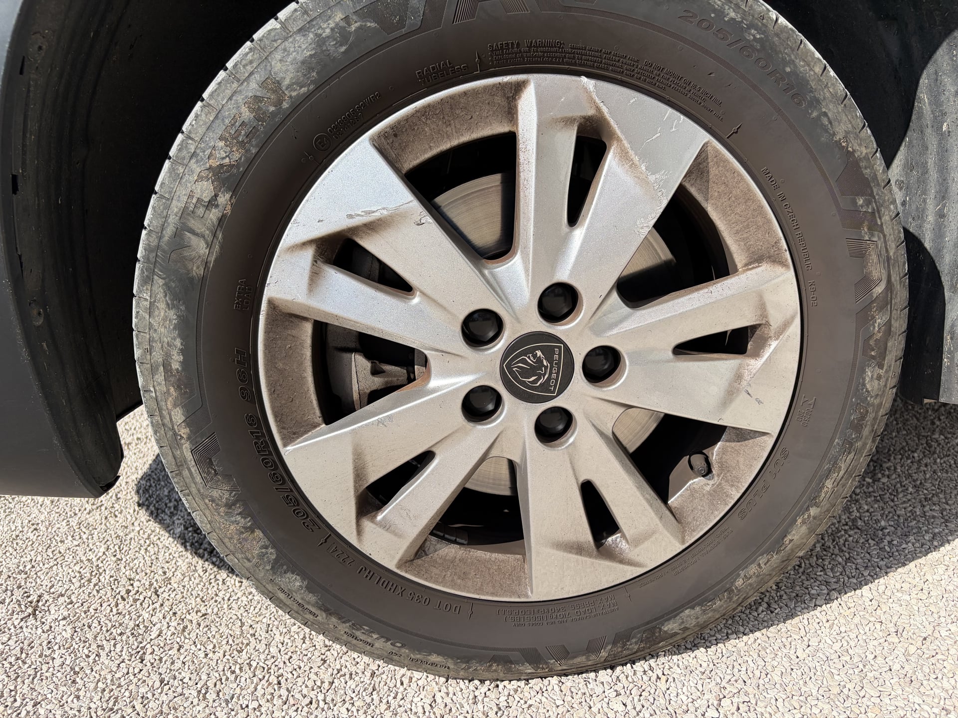 Peugeot Partner 1.5 BLUEHDI L1 650kg - 130cv PACK PREMIUM CONNECT — 30