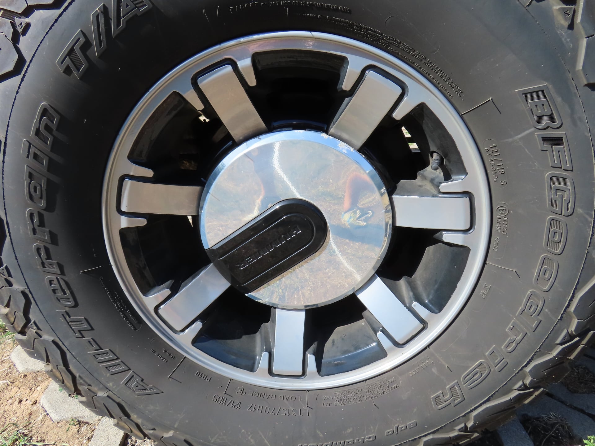 Hummer H2 6.2 V8 398Cv — 16