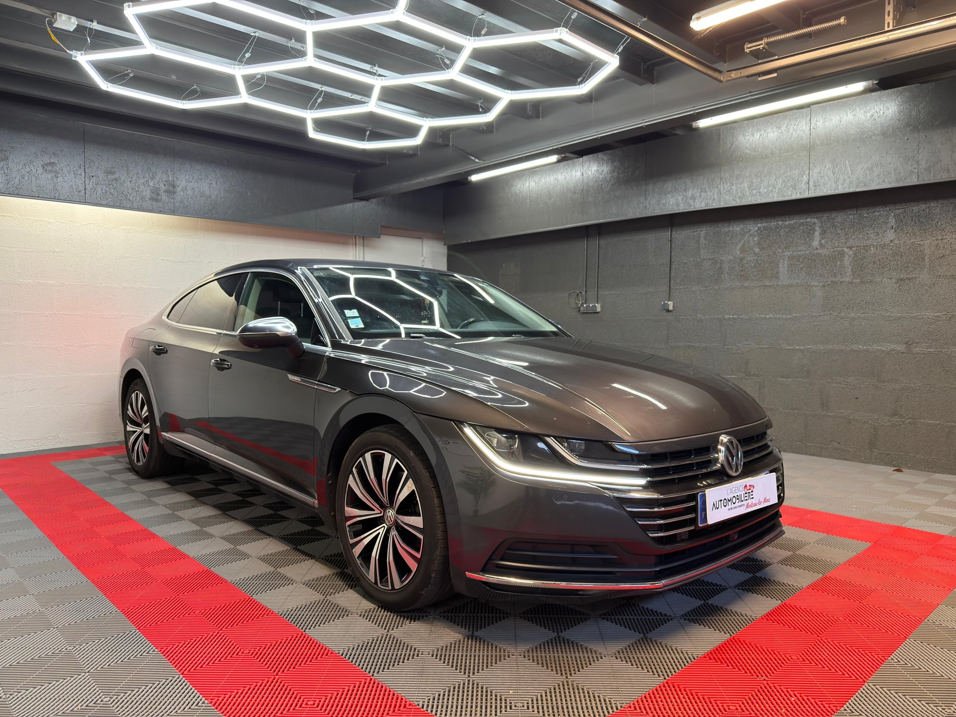Volkswagen Arteon 2.0 TDI Elegance BlueMotion 150 ch DSG7 — 2