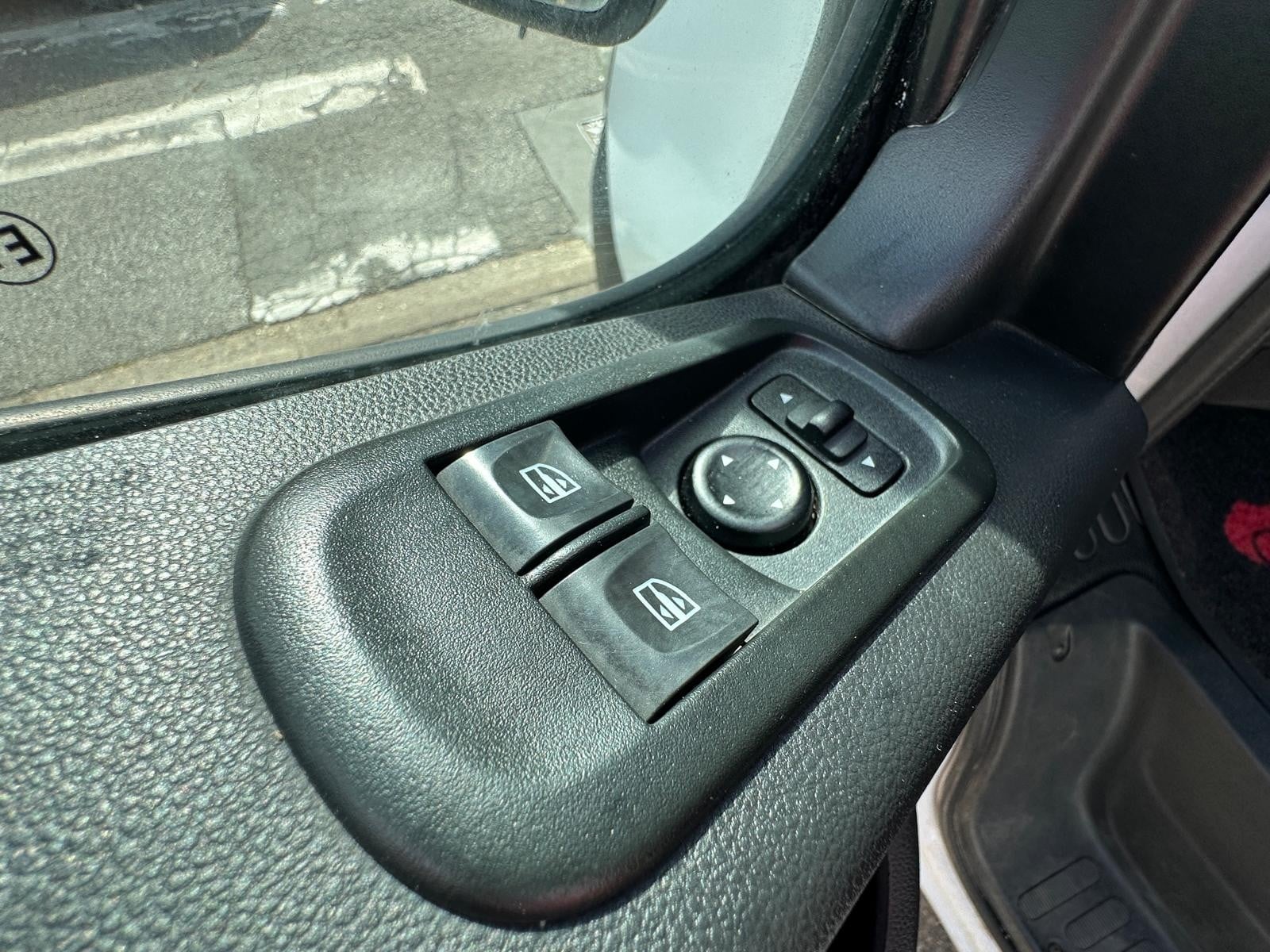 Renault Master 2.3 DCi 150ch L3H2 Grand Confort — 22