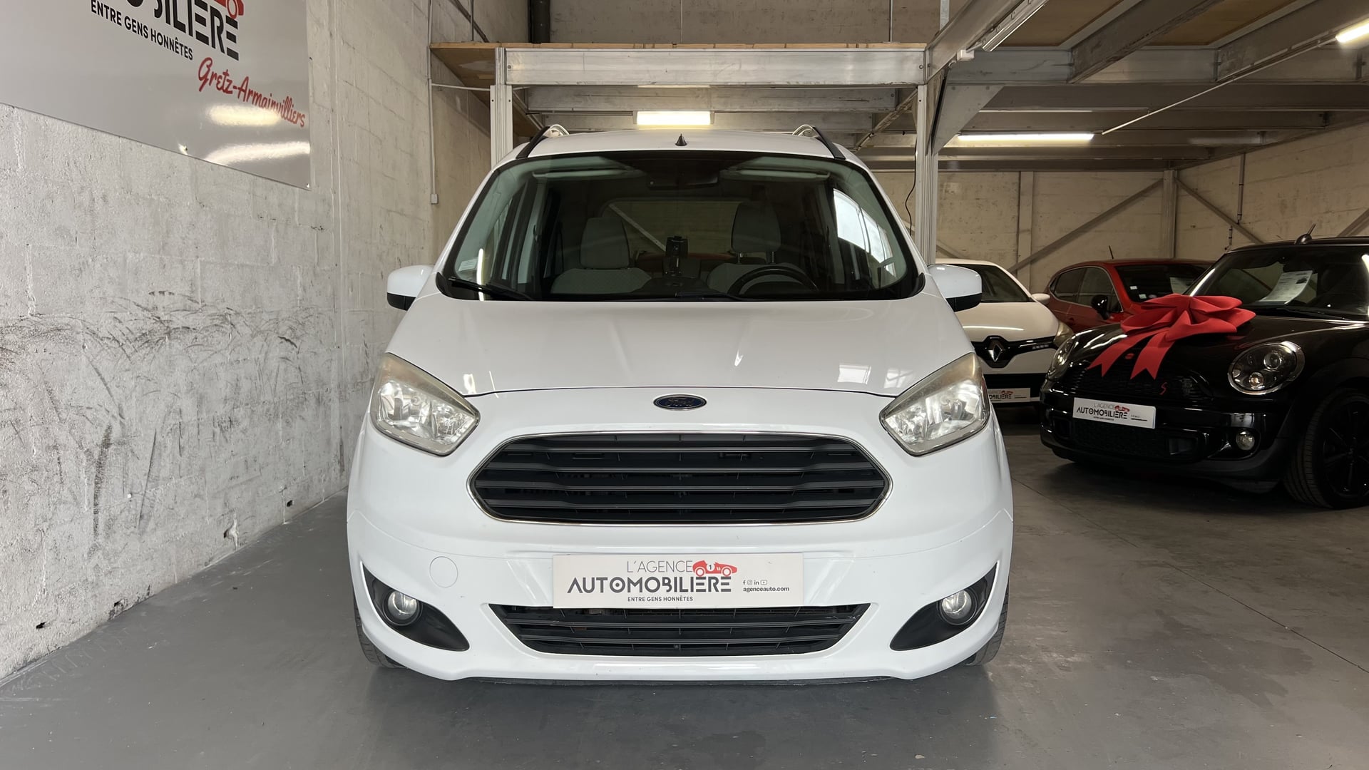 Ford Tourneo Courier 1.0 EcoBoost 100ch Titanium — 2