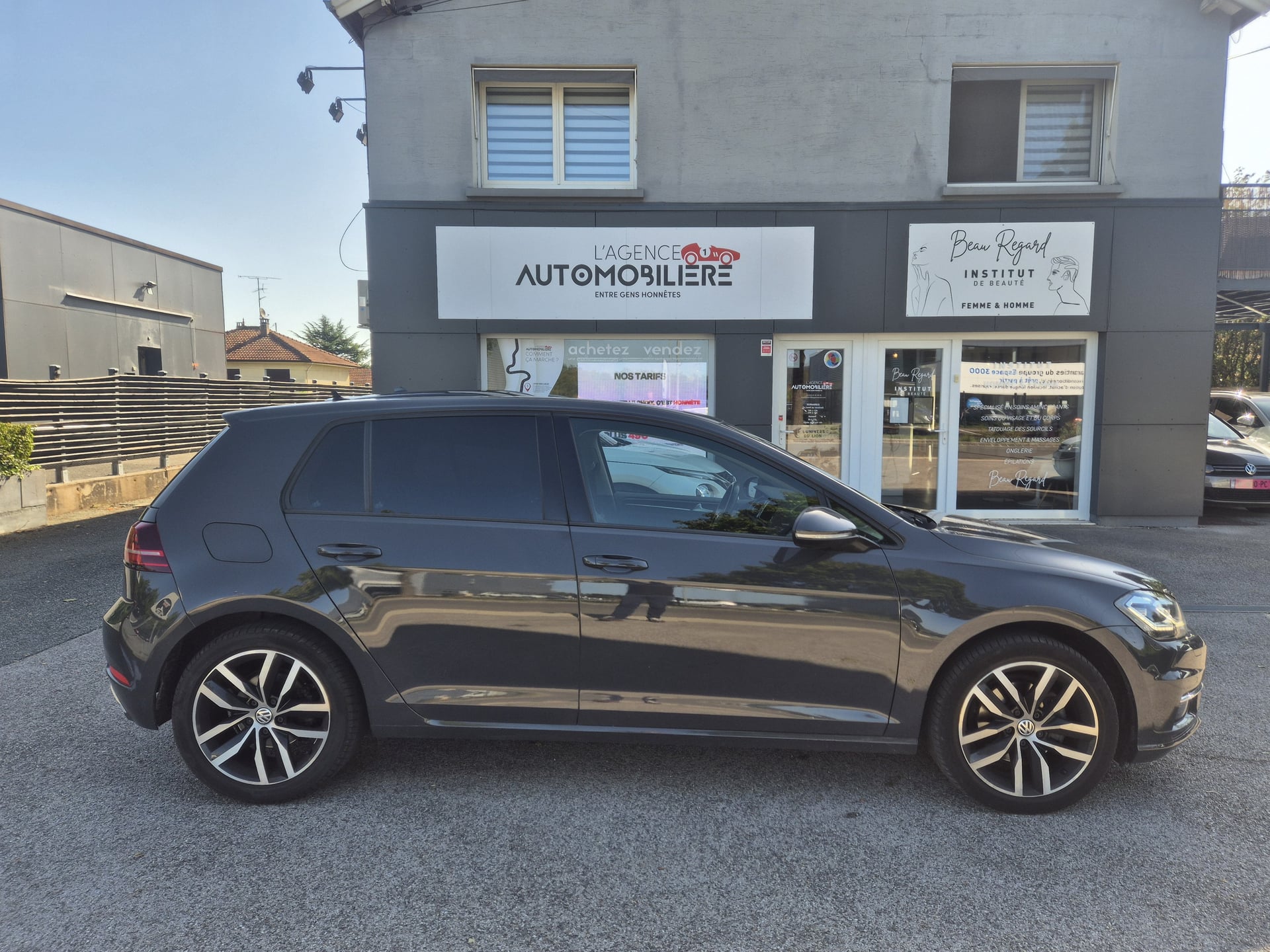 Volkswagen Golf VII 2.0 TDI 150 DSG7 CARAT — 25