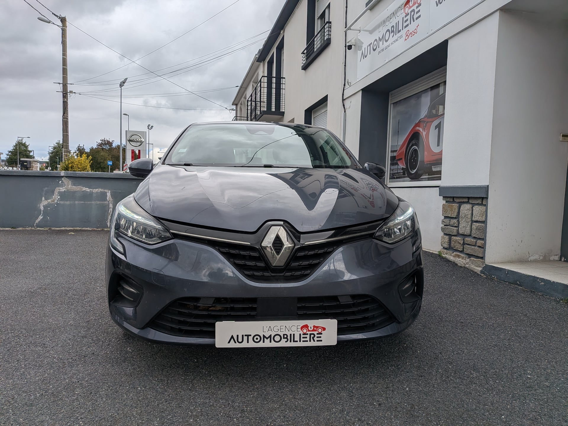 Renault CLIO V 1.5 BLUE DCI 85CH BUSINESS — 2