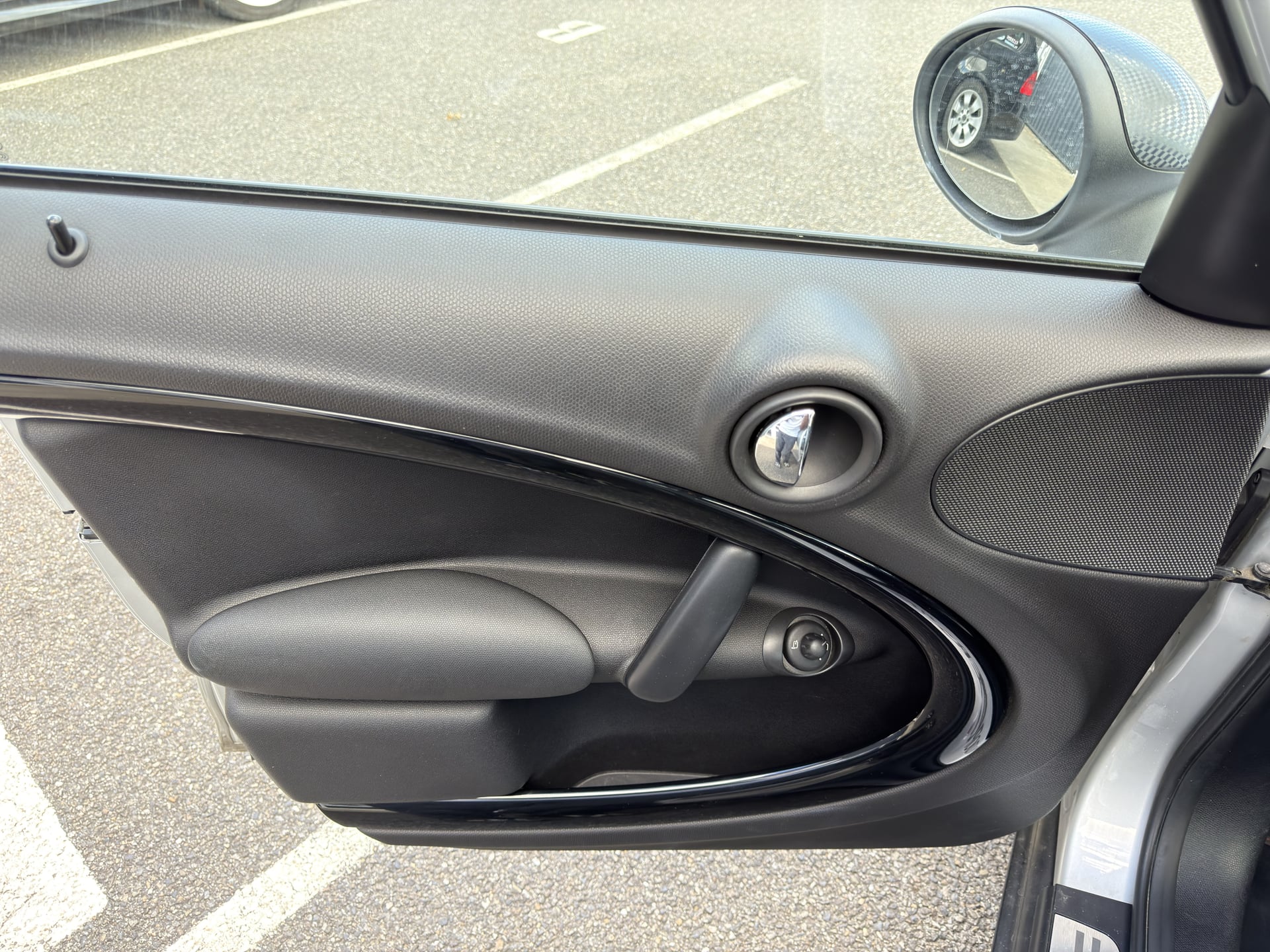 Mini Countryman 2.0L COOPER SD 143CH - POULIE DAMPER + COURROIE ACCESSOIRES RÉCENTES — 21