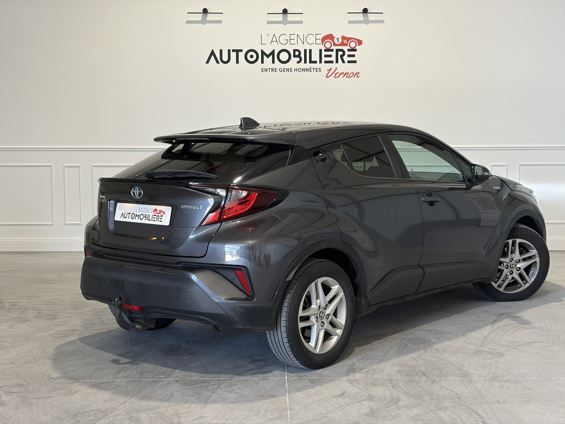 Toyota C-HR 1.8 HYBRIDE 122 DYNAMIC — 2