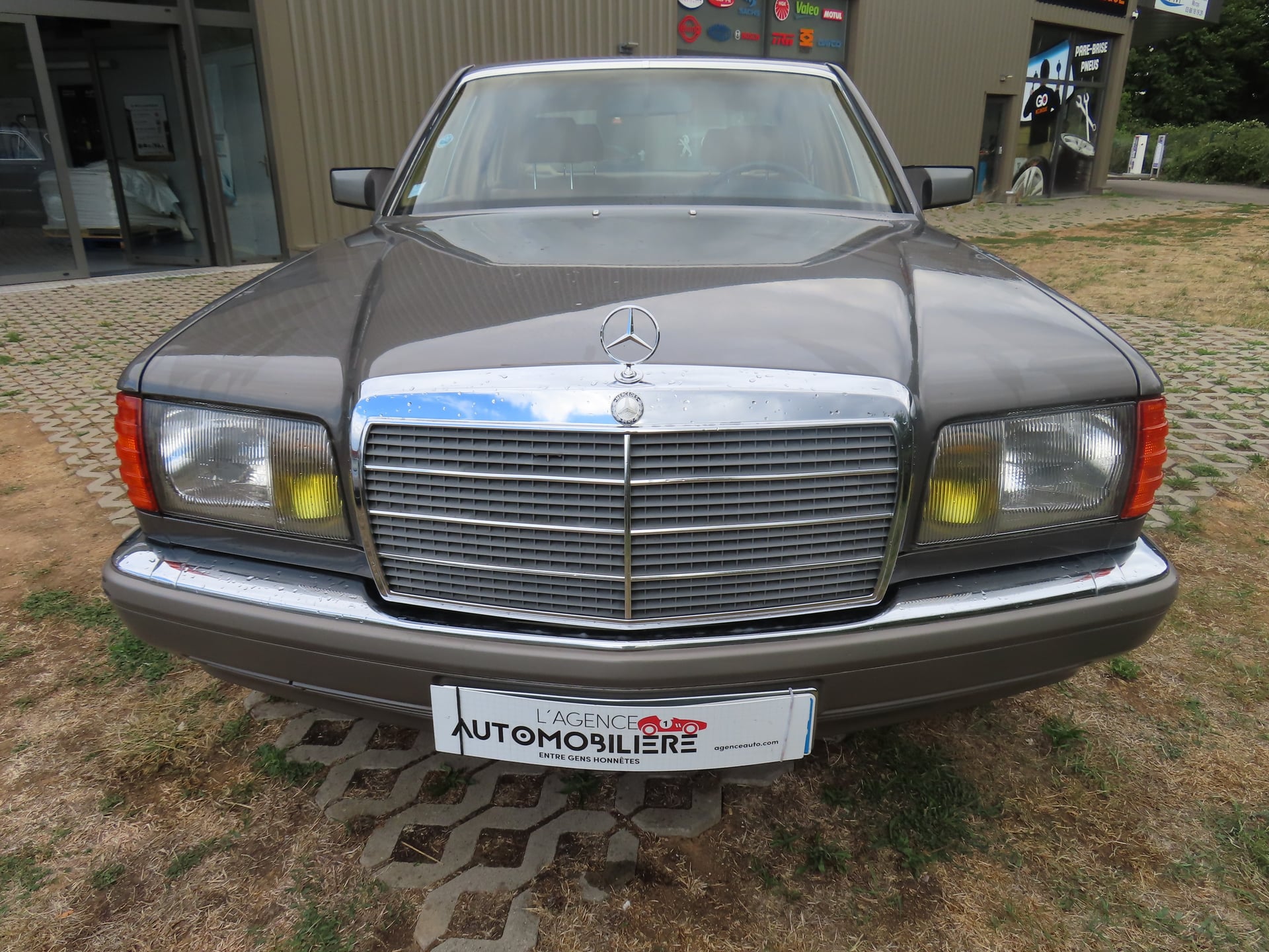 Mercedes-Benz 260 W126 S 260 2.6 i 160Cv — 2