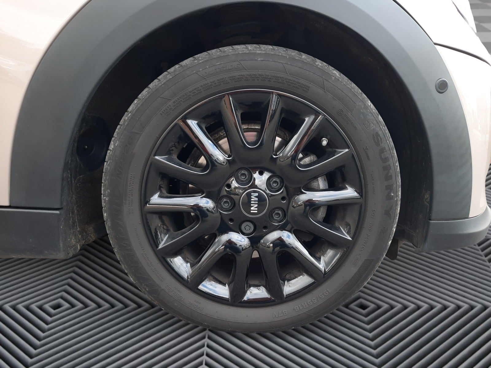 Mini Cooper 1.5A Cooper 136Ch Boite Automatique/ Garantie 12 Mois — 37