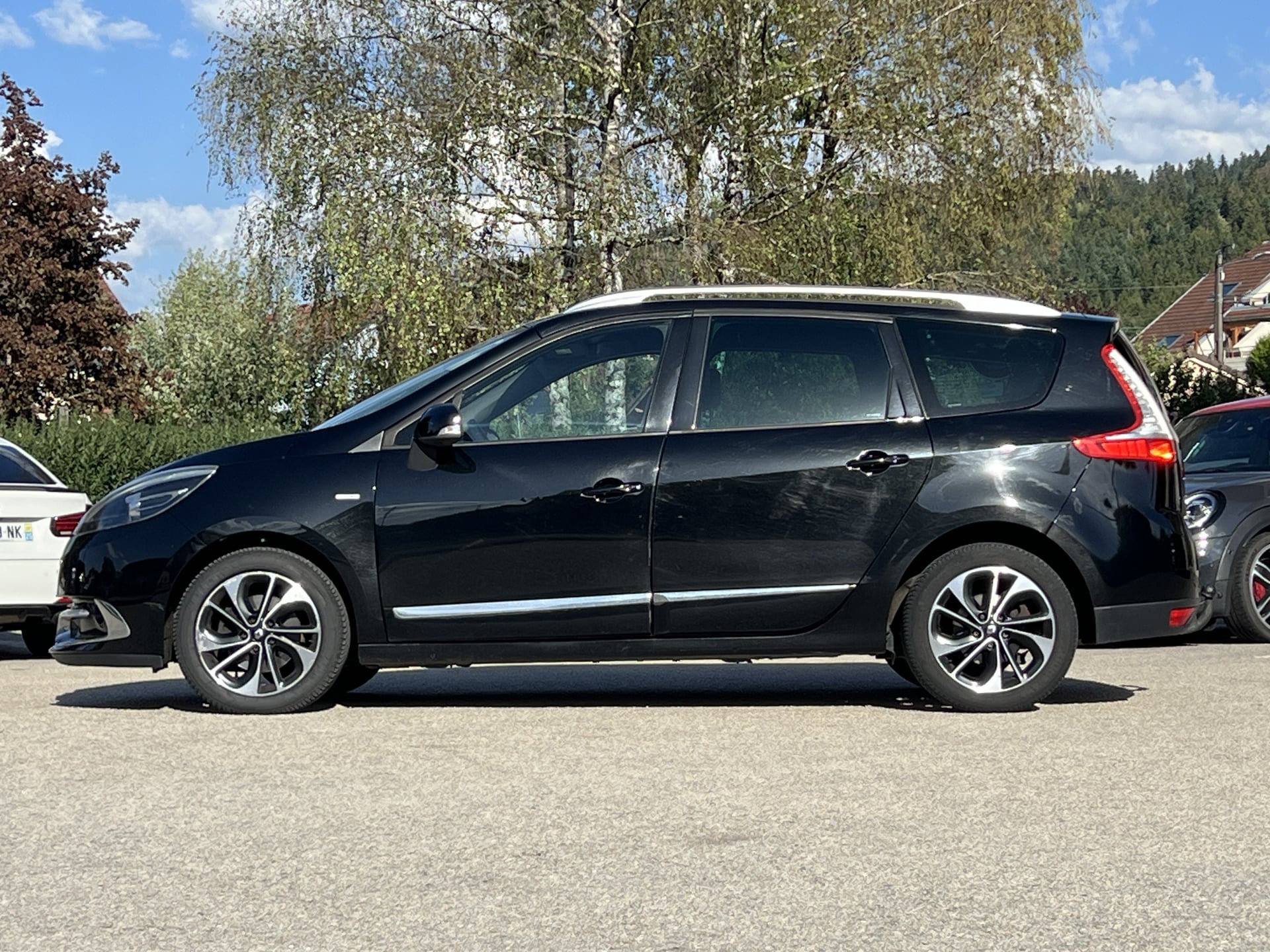 Renault Grand Scenic 1.6 dci 130ch BOSE 7 places — 2