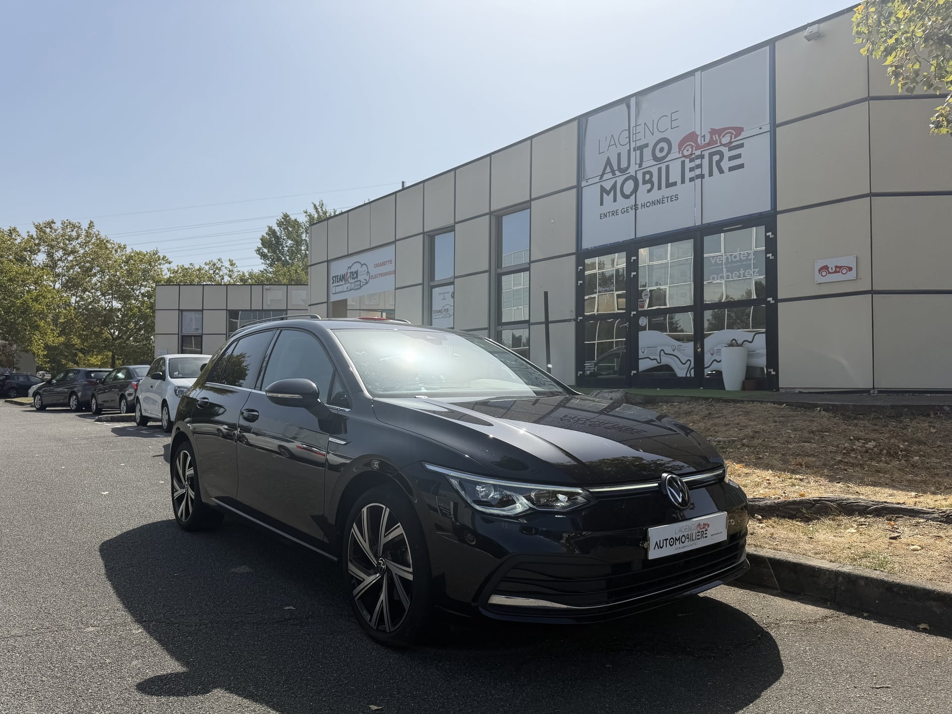 Volkswagen Golf VIII 1.5 ETSI 130 CH SYLE DSG7 - Entretien Volkswagen