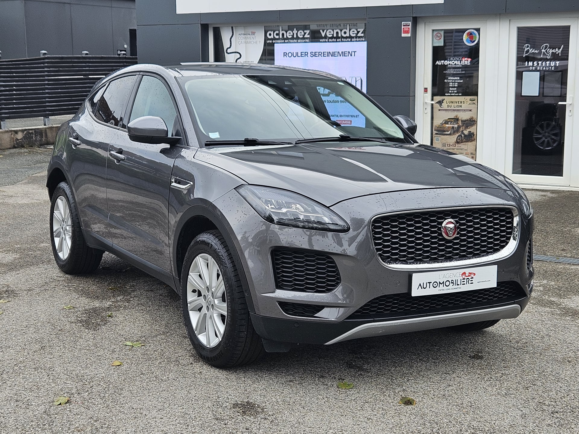 Jaguar E-Pace D150 2.0 D 150 AWD 4X4 FINITION S ( Toit Panoramique - Caméra de recul...) — 2