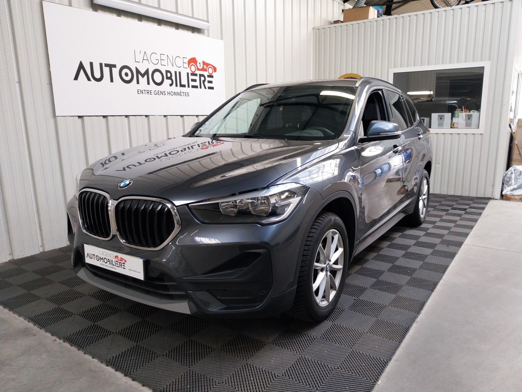 BMW X1 1.6 D 115 LOUNGE SDRIVE DKG BVA