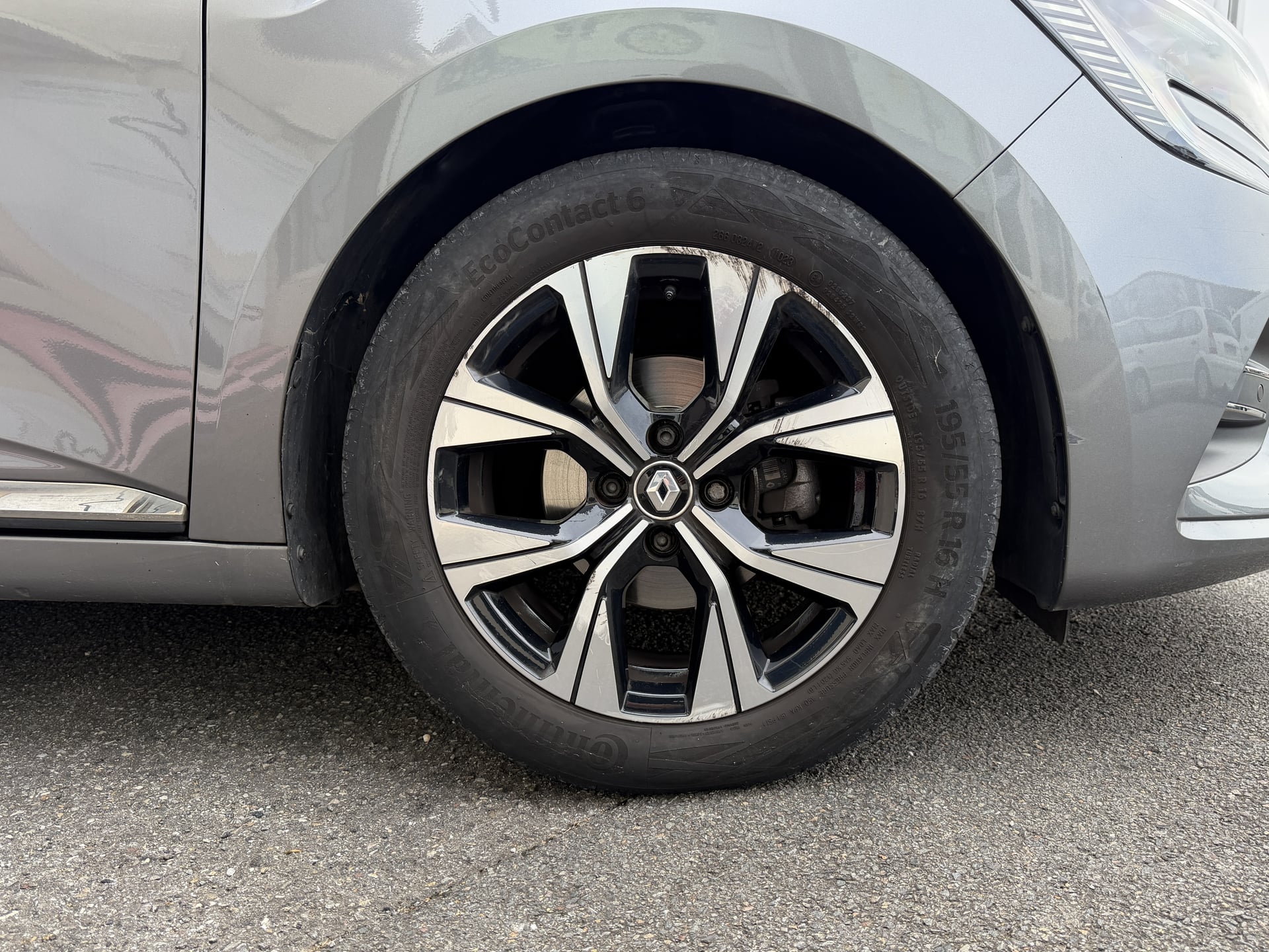 Renault Clio TCE 100 GPL Evolution — 37