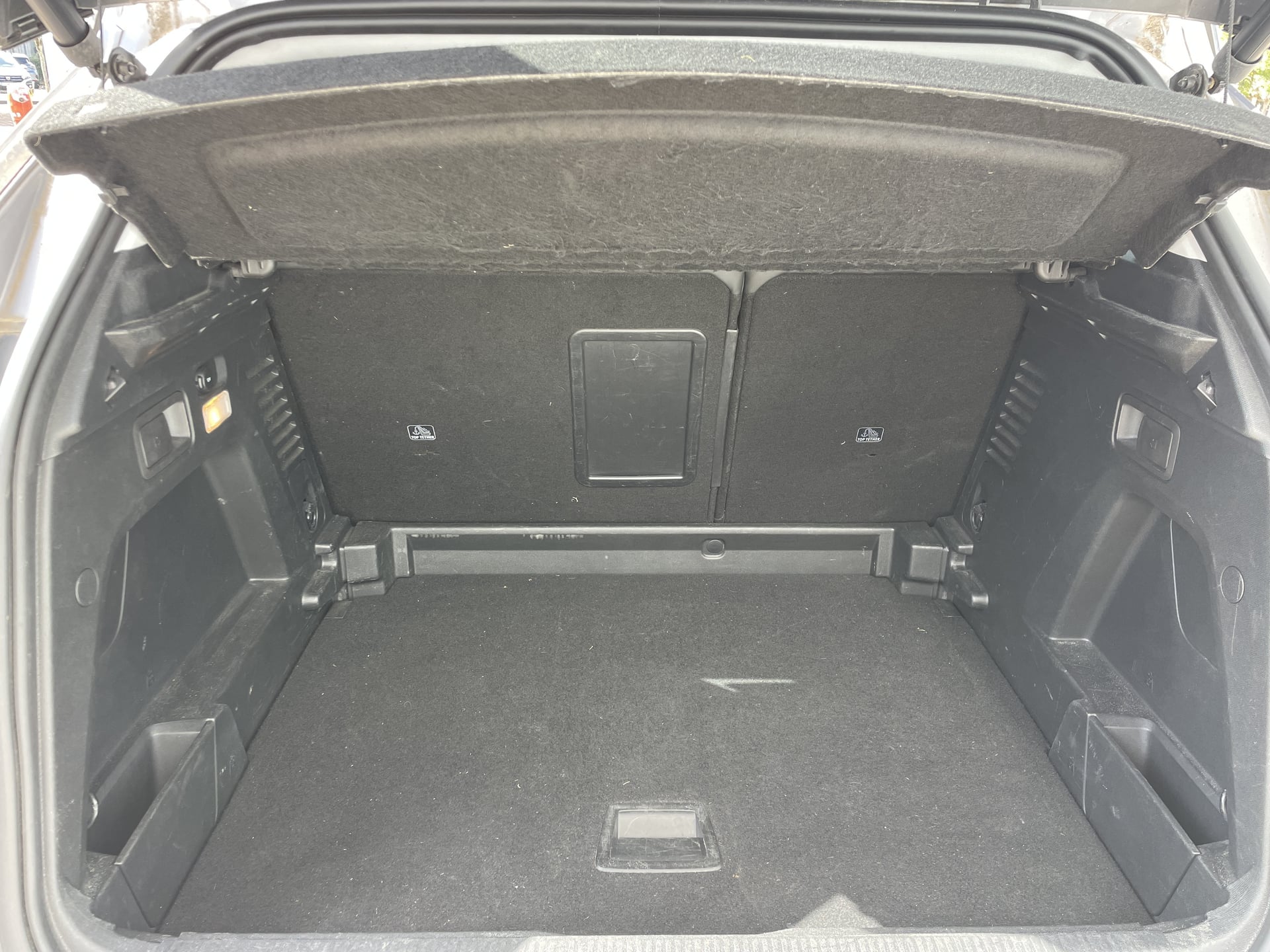 Peugeot 3008 1.2 130 cv Allure EAT6 - Distribution faite — 20