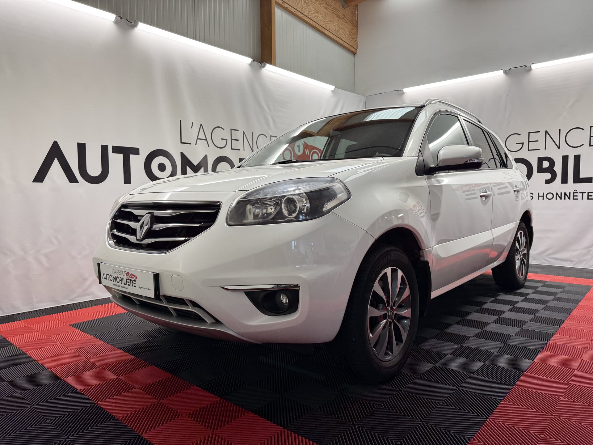 Renault Koleos 2.0 DCI 150 FAP CARMINAT EURO5 (Attelage)