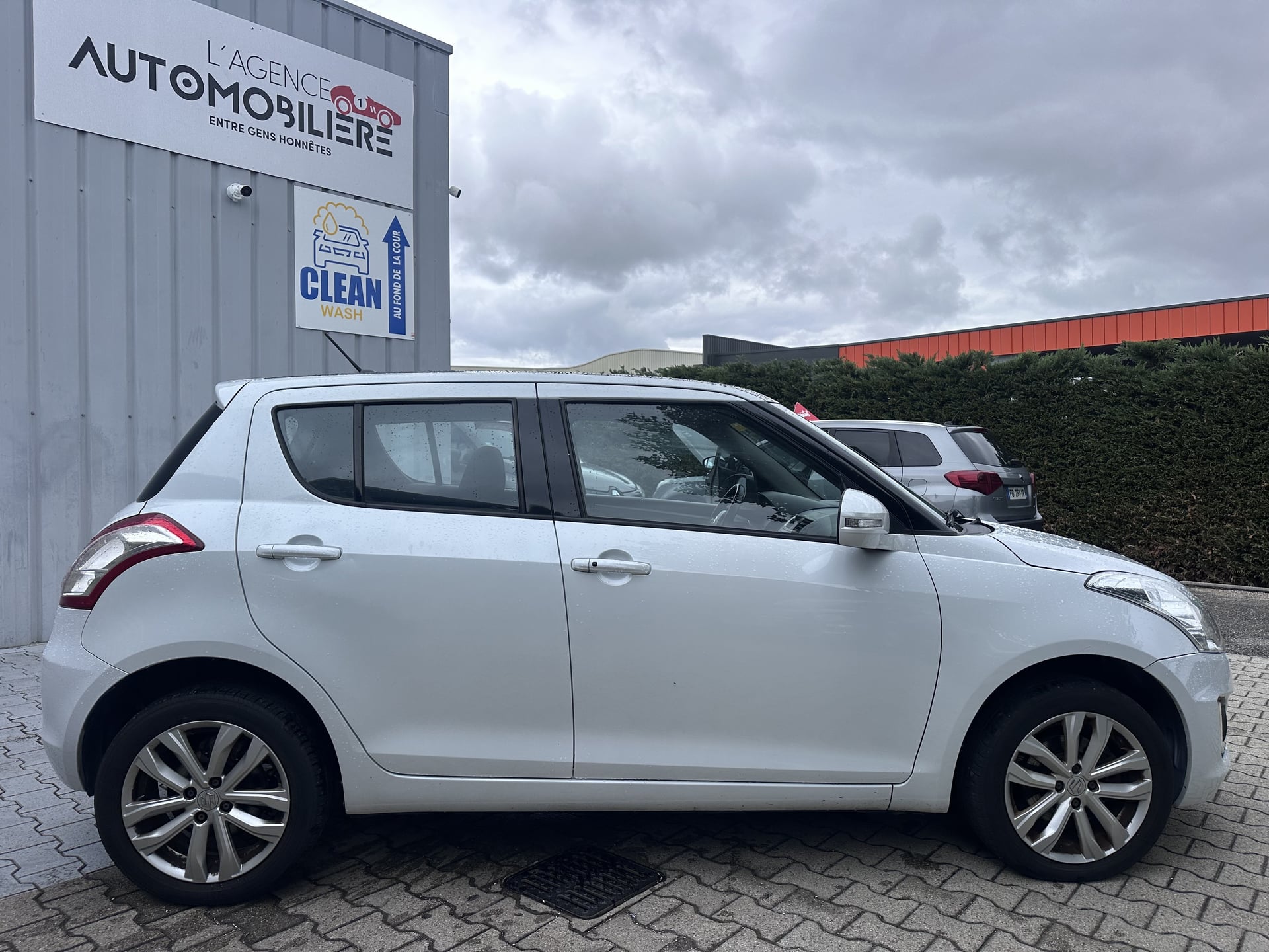 Suzuki Swift 1.2 VVT 4X4 16V 94 cv / moteur à chaine — 2