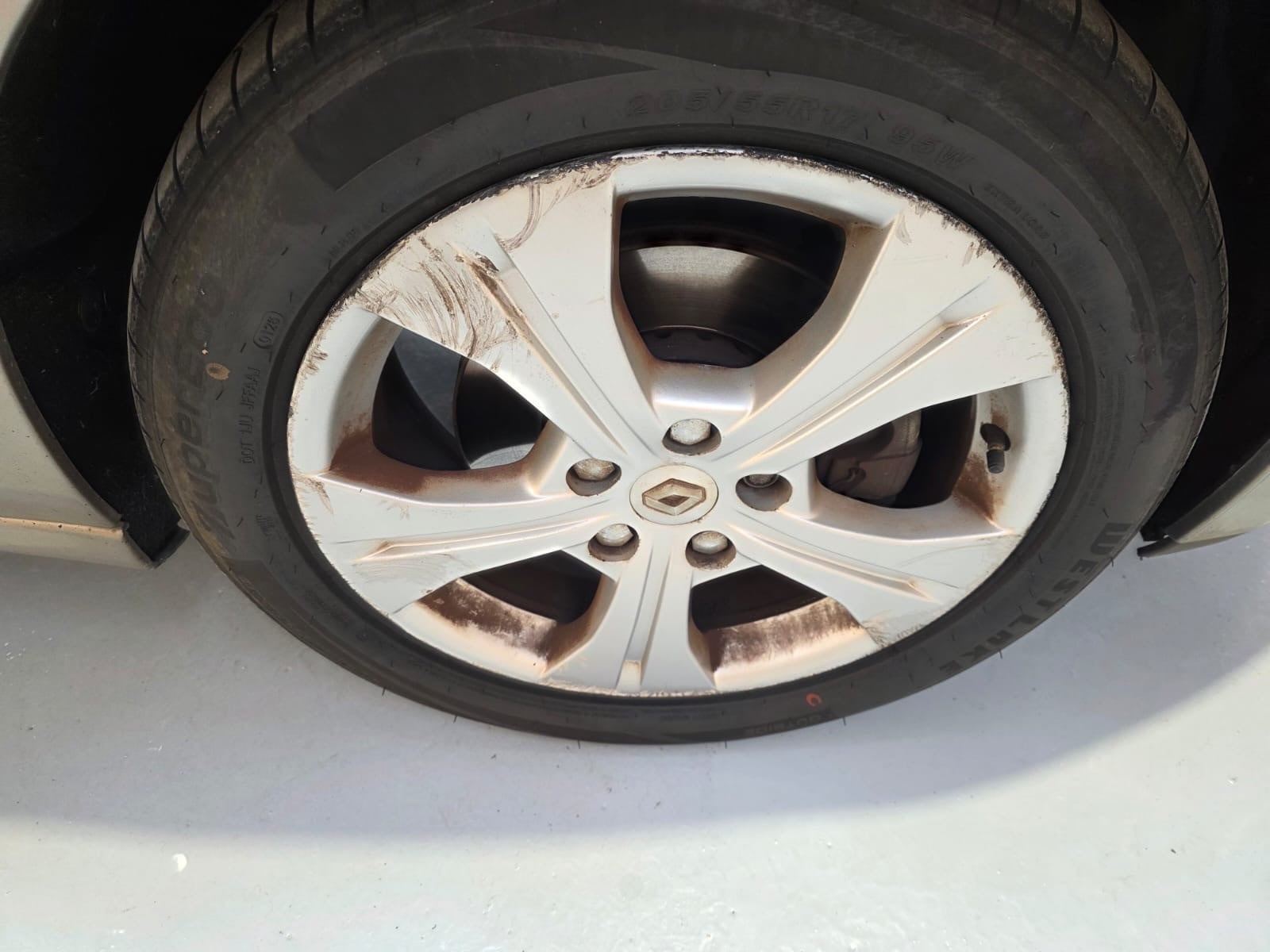 Renault Renault Scenic 3 1.6 DCI 130cv Energie Bose eco2 — 32