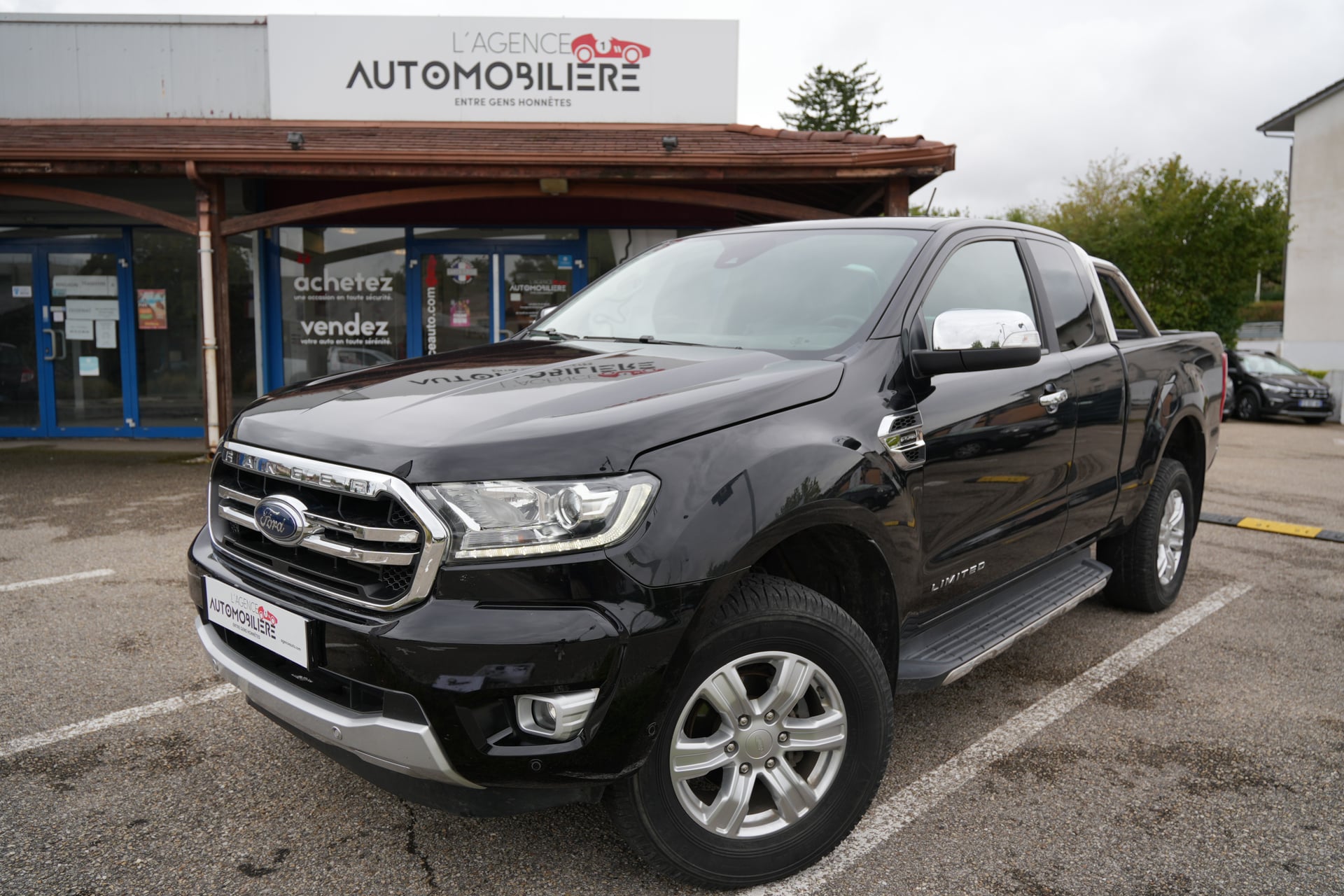Ford Ranger III (3) 2.0 ECOBLUE BI-TURBO 213 S&S 4x4 LIMITED SUPER CABINE