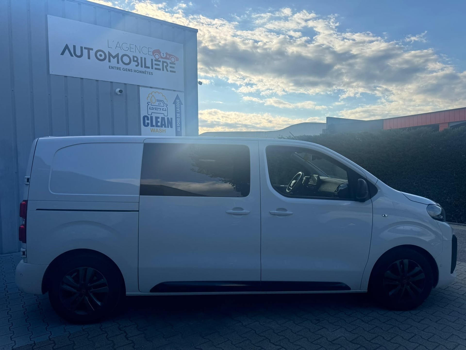 Peugeot Expert Compact 2.0L BlueHDi 16V 177CV — 2