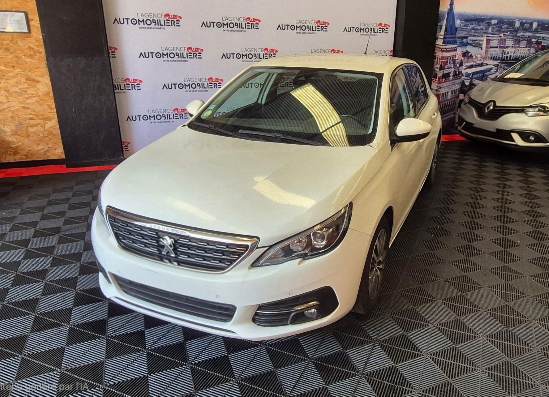 Peugeot 308 1.5 BLUE HDI 100Ch