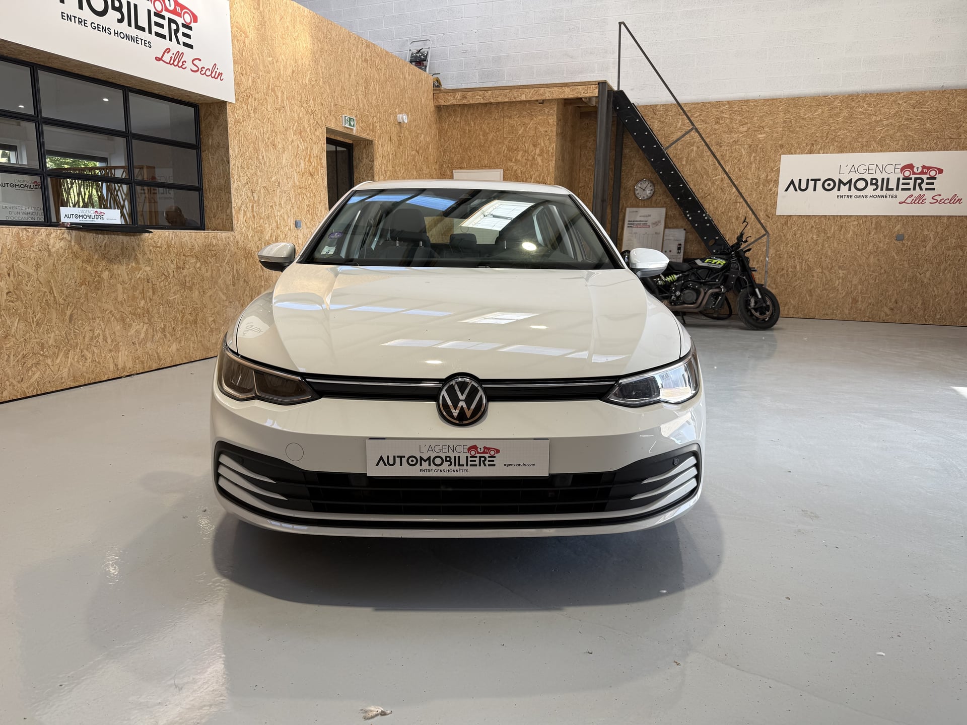 Volkswagen Golf 1.0 TSI 110 LIFE BUSINESS — 2