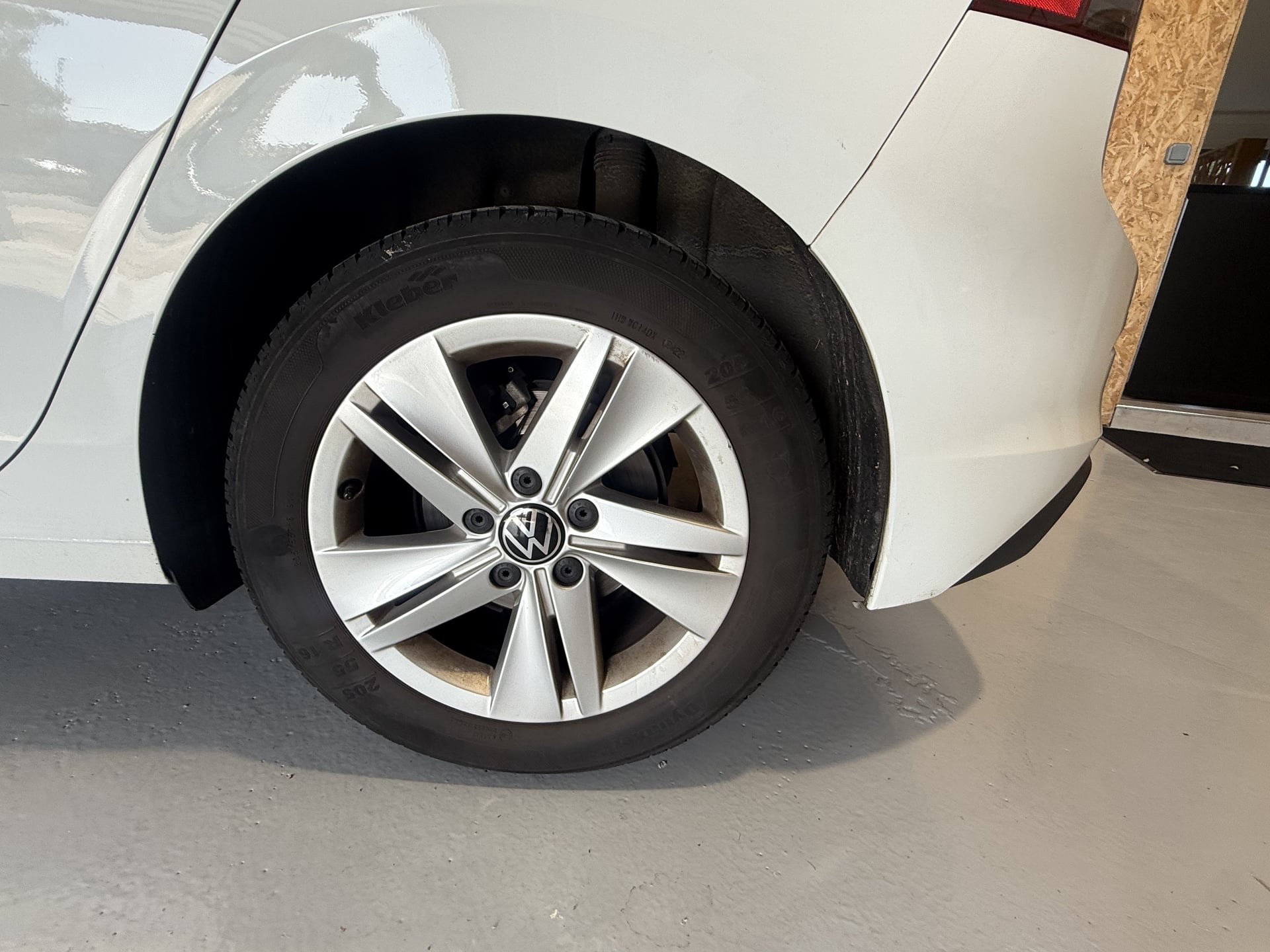 Volkswagen Golf 1.0 TSI 110 LIFE BUSINESS — 32