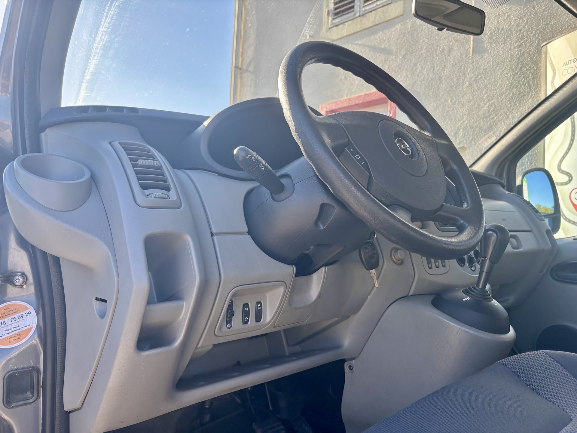 Opel Vivaro Minibus 2.0 CDTI 16V Combi long Easytronic 115 ch 8 places — 25